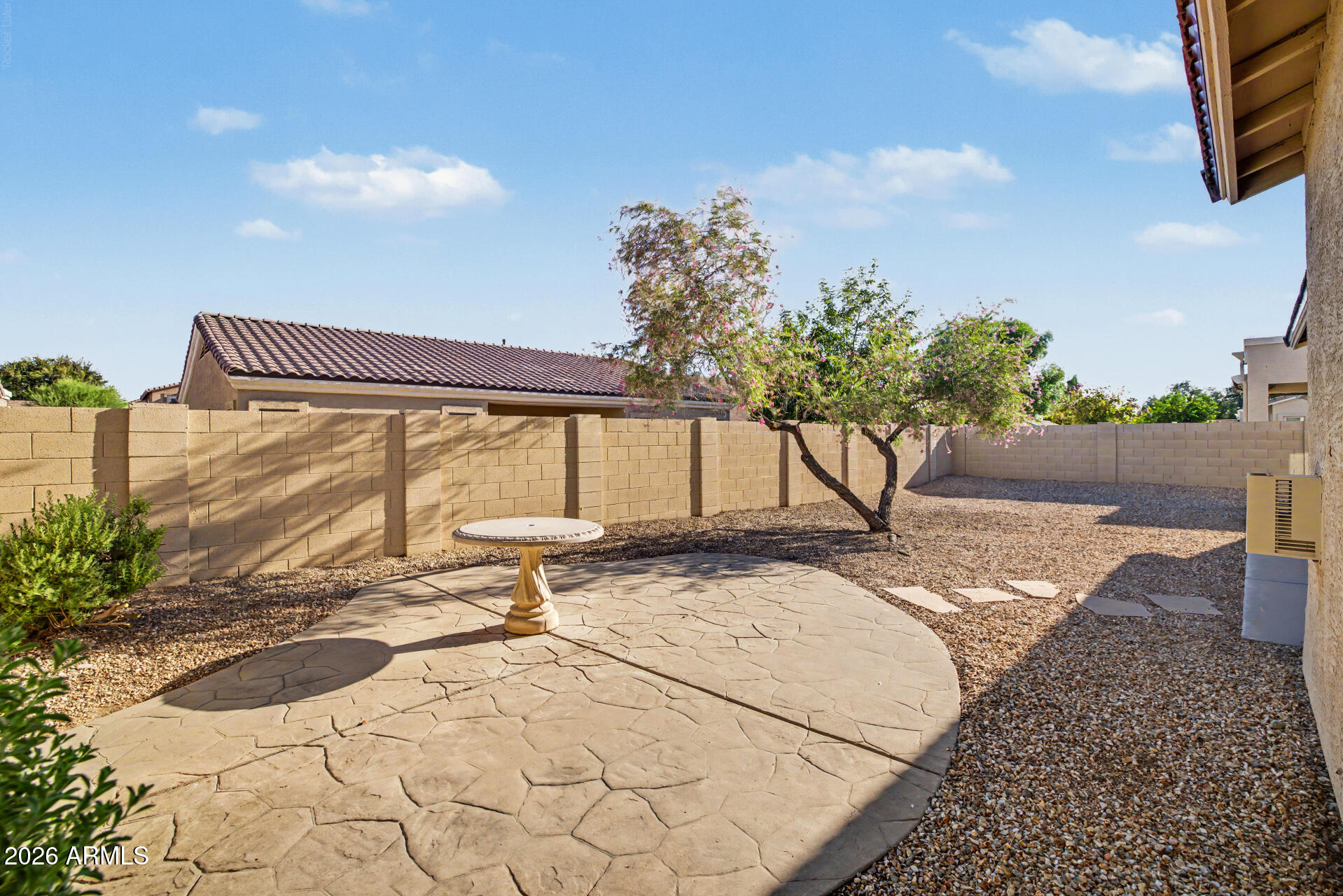 5173 W MURIEL Drive