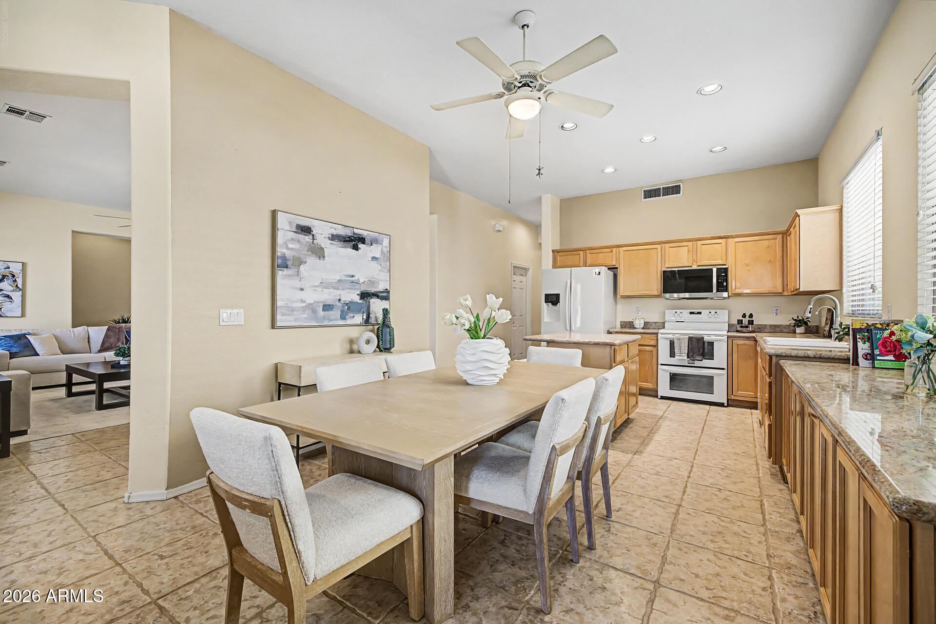 5173 W MURIEL Drive
