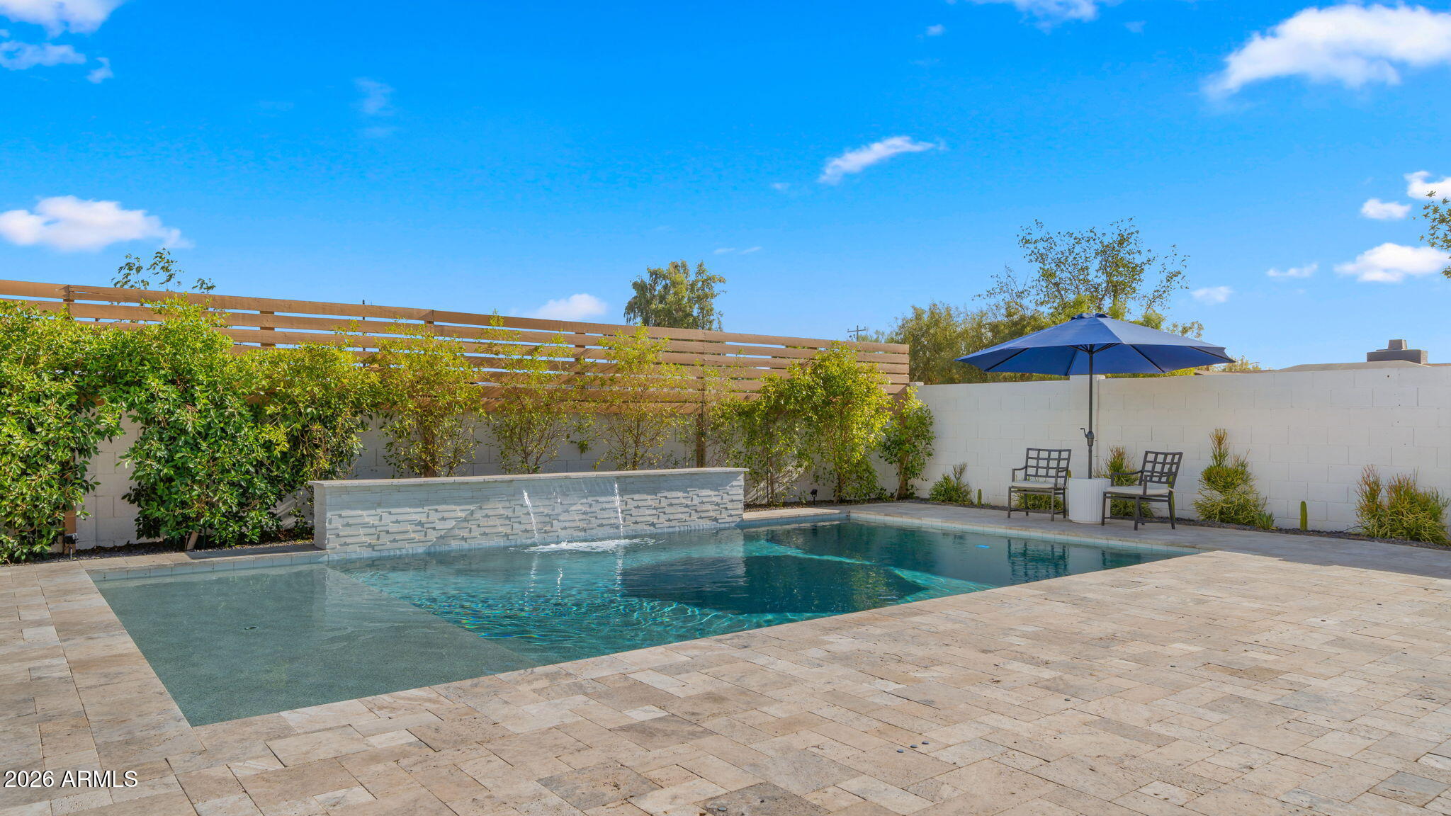 4049 E VISTA Drive