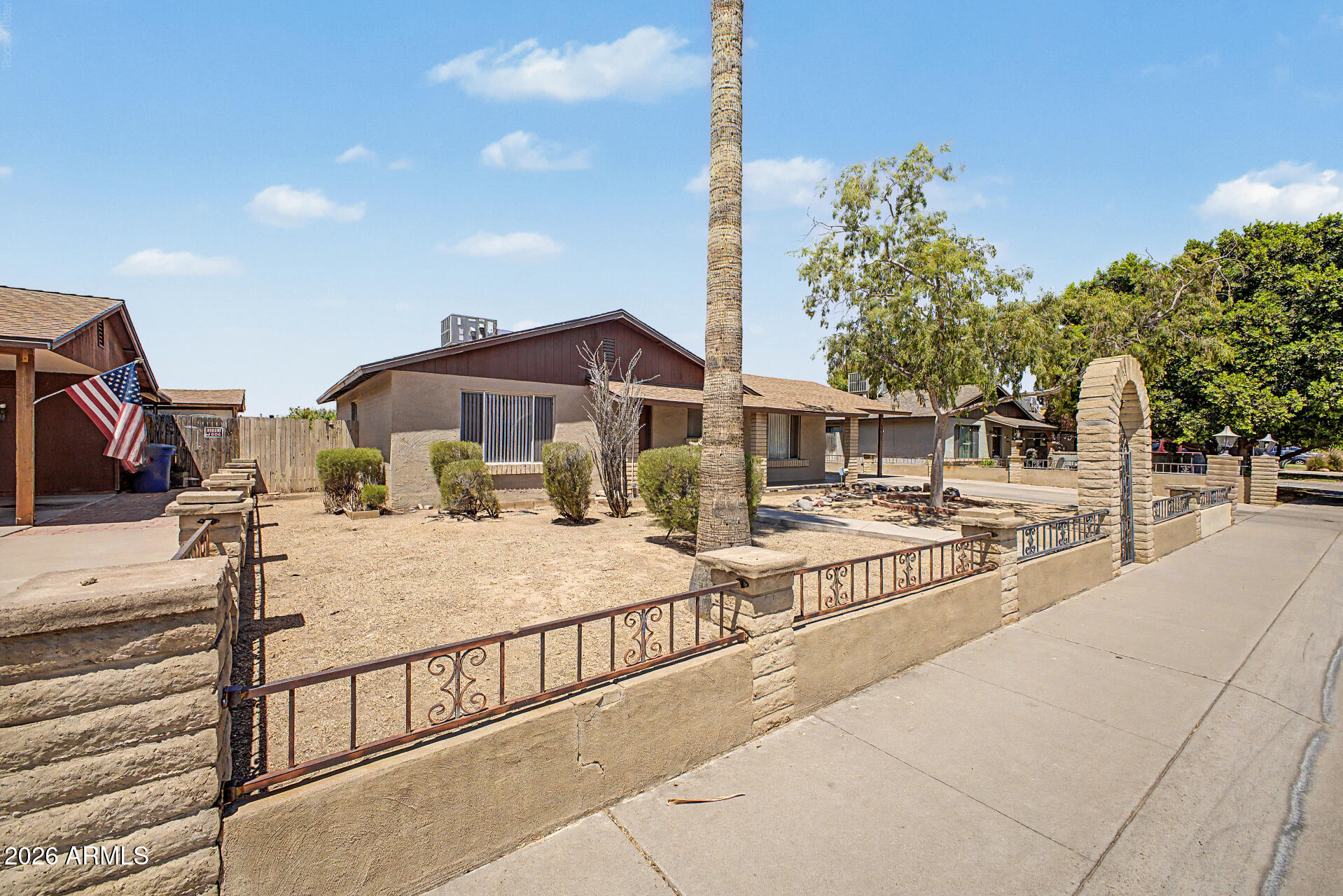 5338 S EL CAMINO Drive