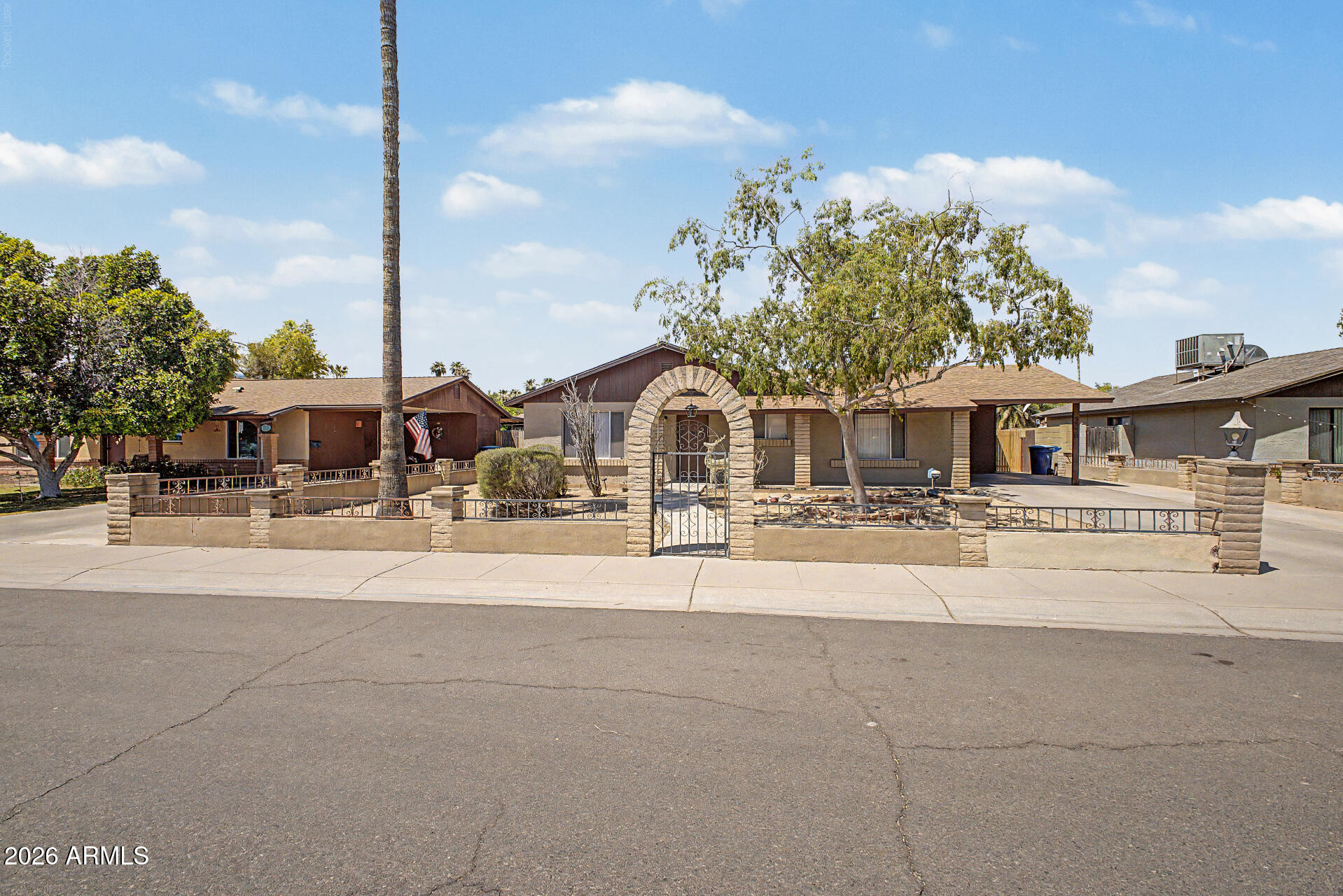 5338 S EL CAMINO Drive