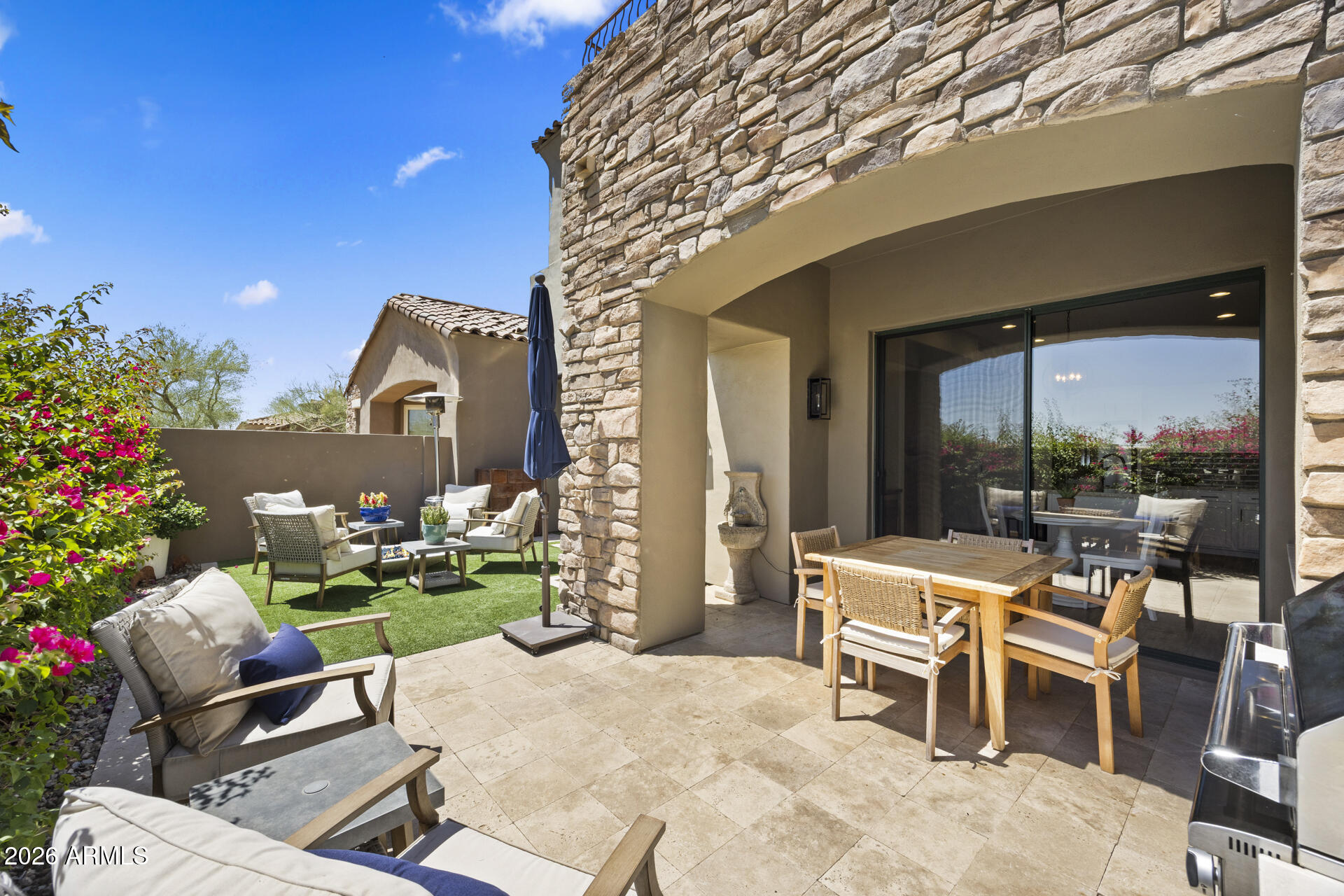 19550 N GRAYHAWK Drive 1086
