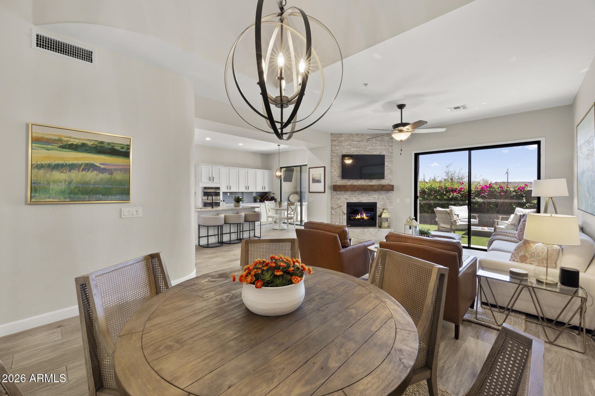 19550 N GRAYHAWK Drive 1086