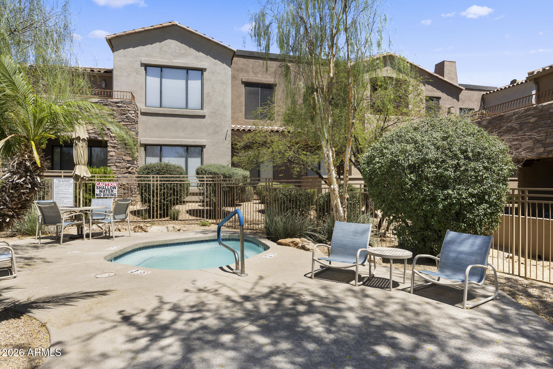 19550 N GRAYHAWK Drive 1086