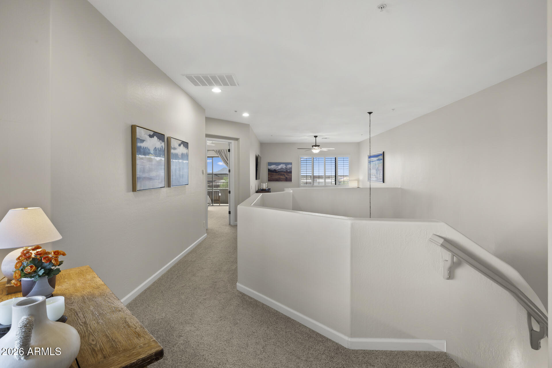 19550 N GRAYHAWK Drive 1086