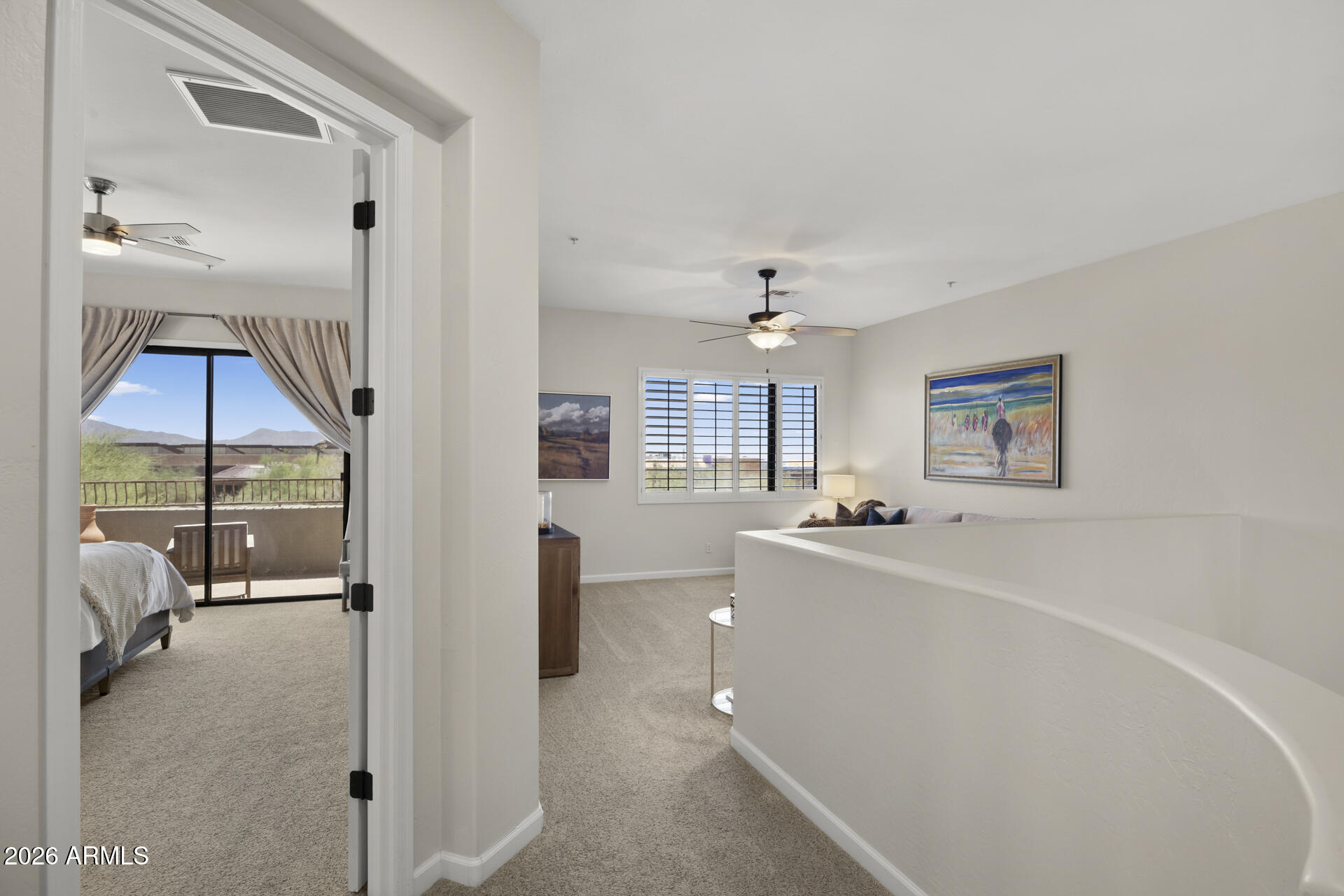 19550 N GRAYHAWK Drive 1086