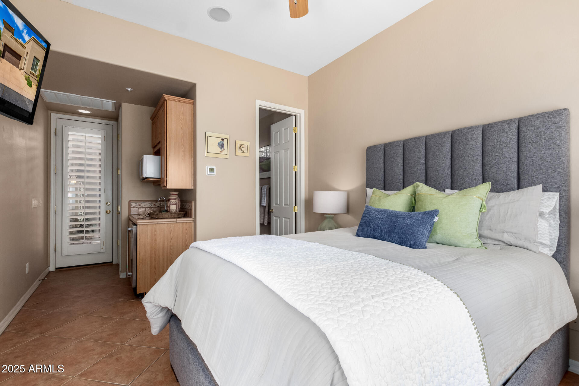 9270 E Thompson Peak Parkway 326