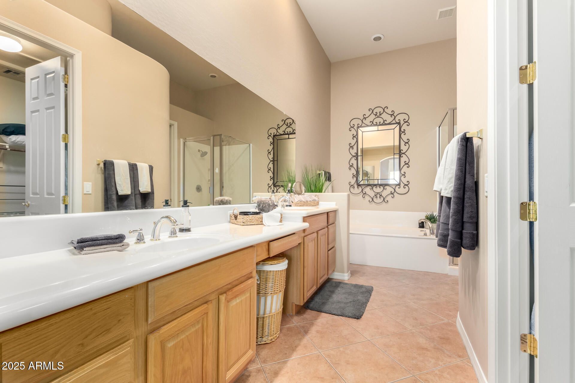 9270 E Thompson Peak Parkway 326