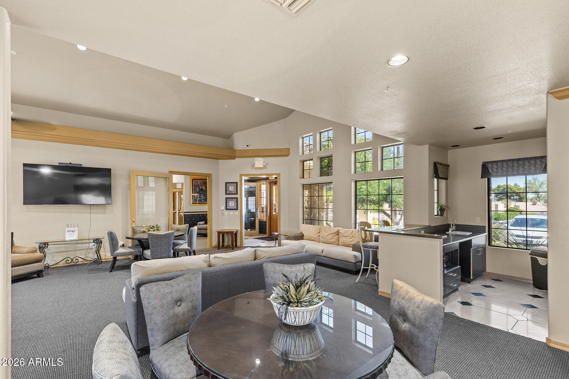 7575 E INDIAN BEND Road 2076