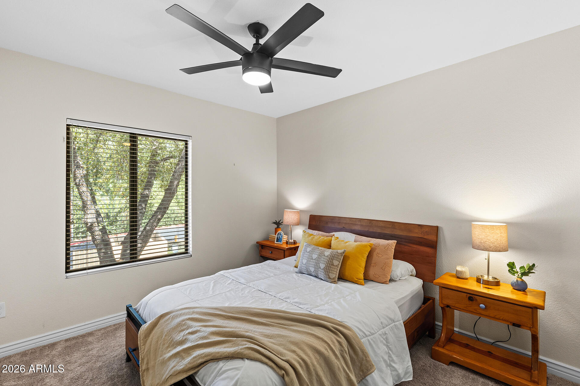 7575 E INDIAN BEND Road 2076