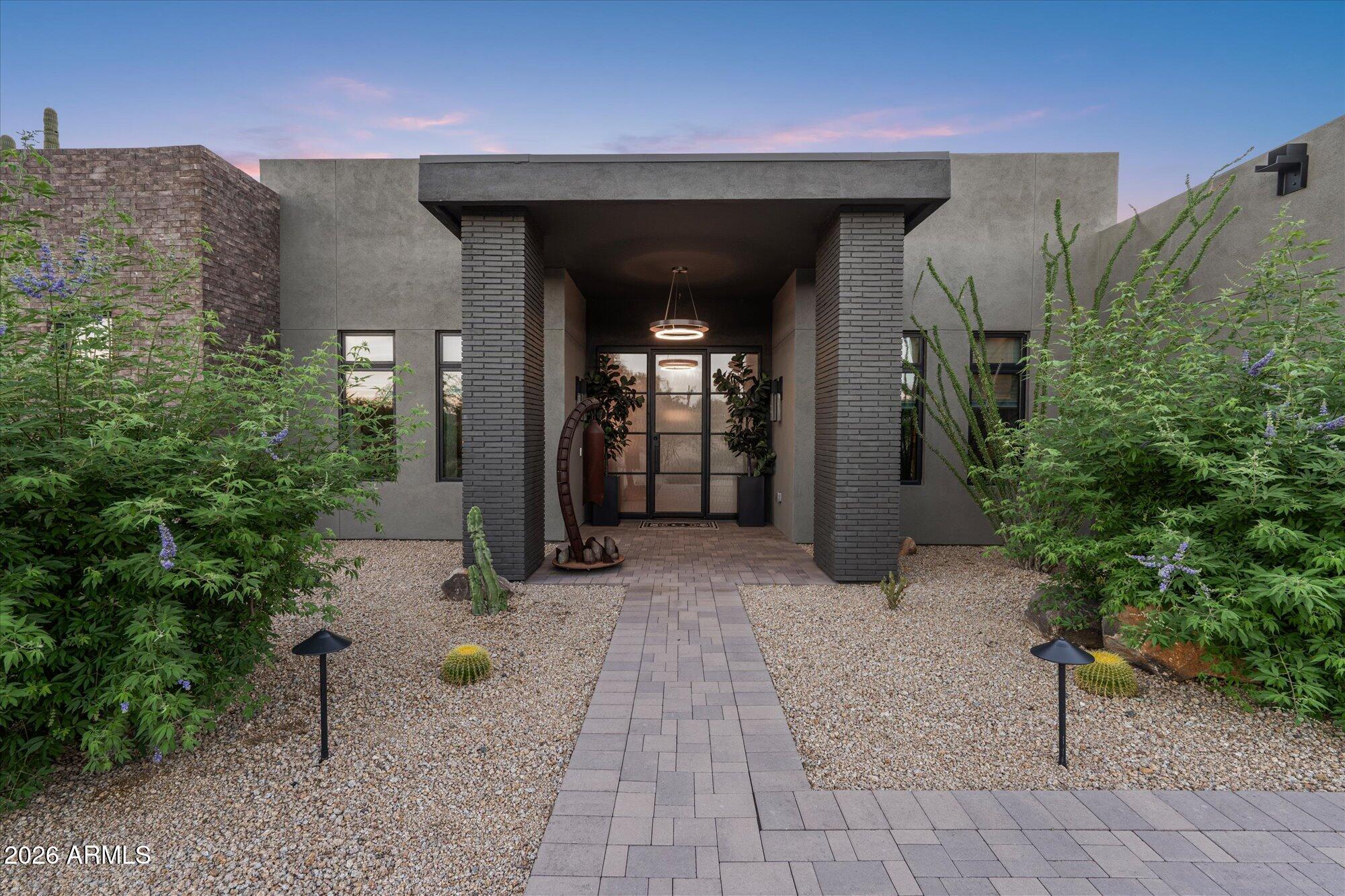 9243 E VISTA Drive