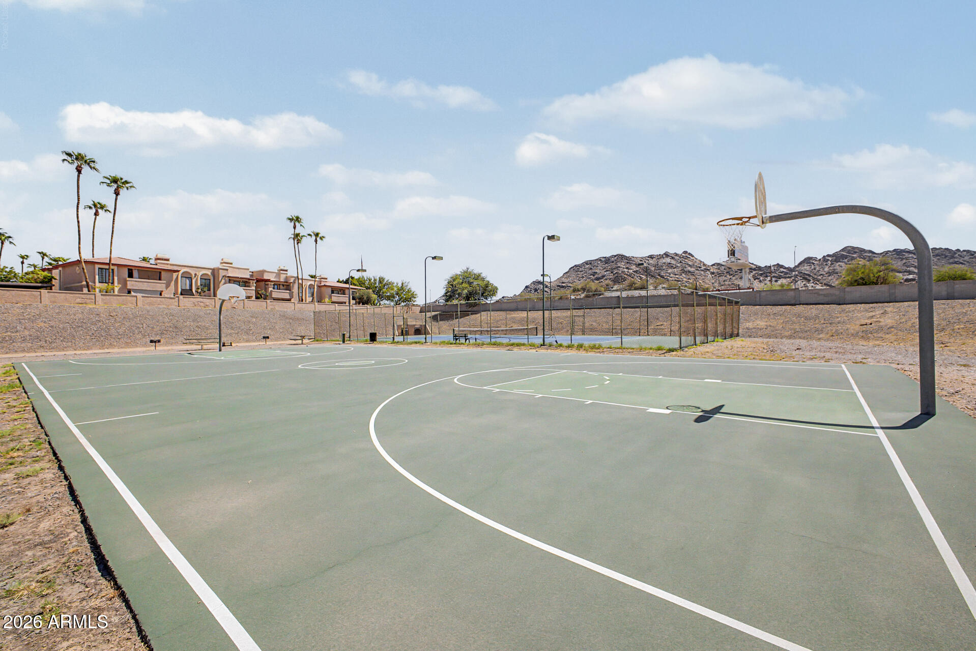 10410 N CAVE CREEK Road 1009