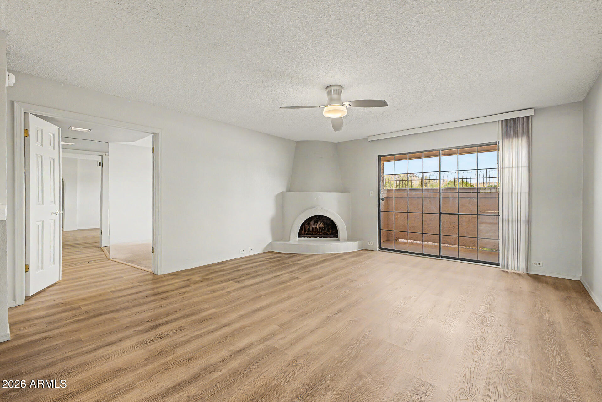 10410 N CAVE CREEK Road 1009