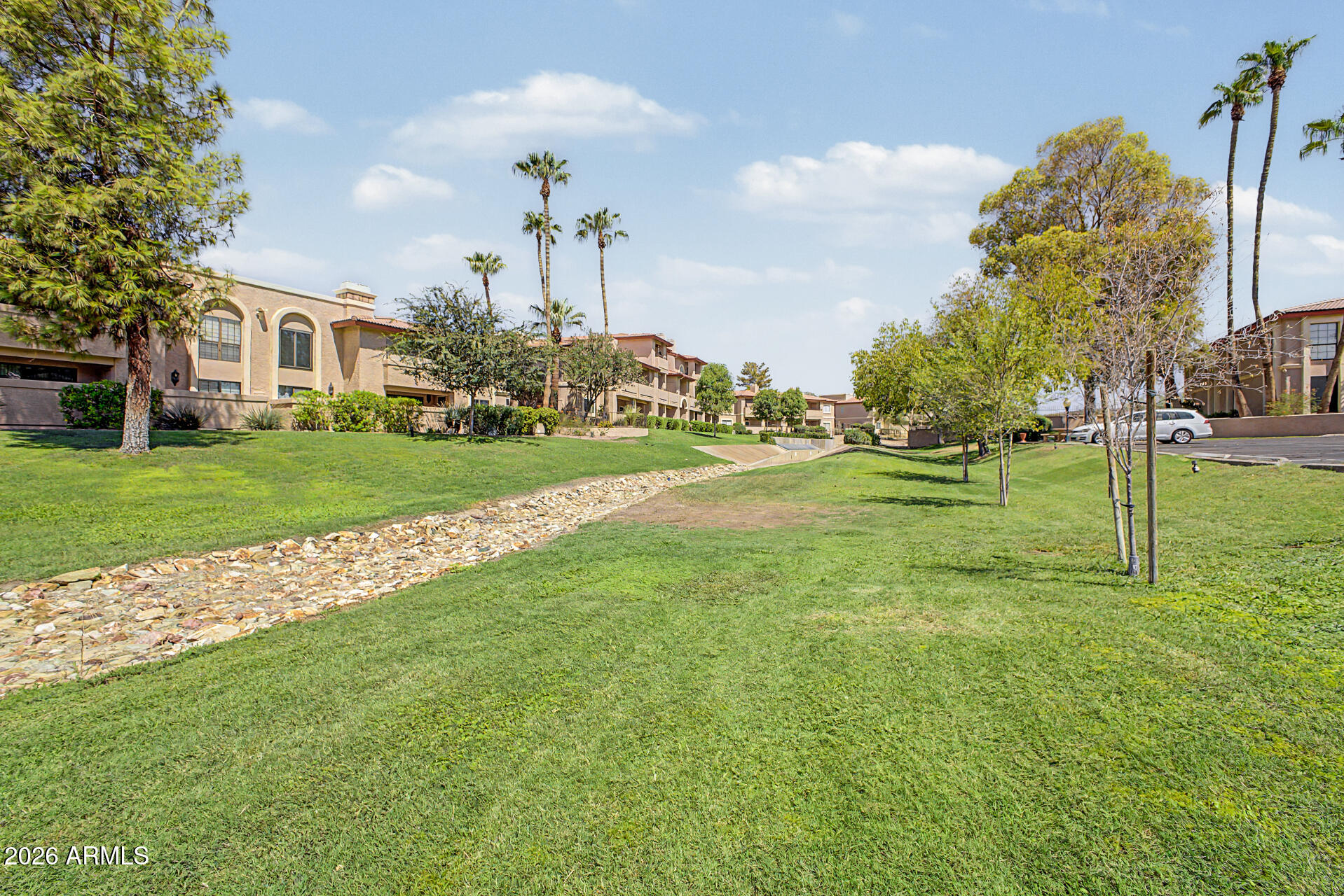 10410 N CAVE CREEK Road 1009
