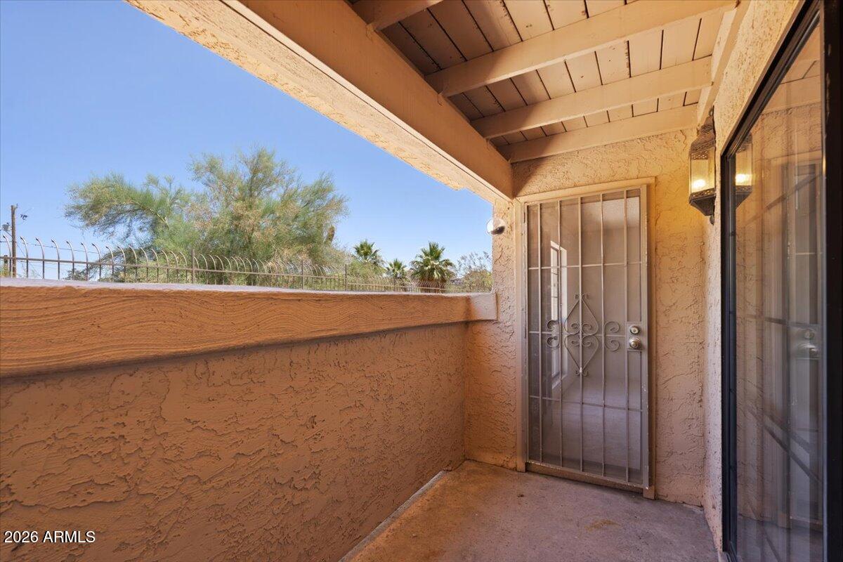 10410 N CAVE CREEK Road 1009