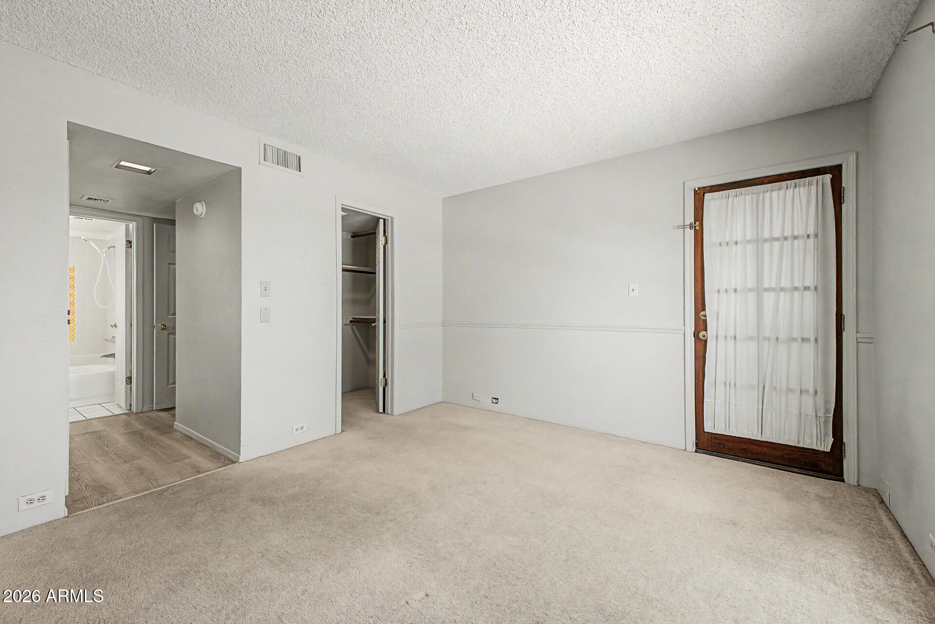 10410 N CAVE CREEK Road 1009