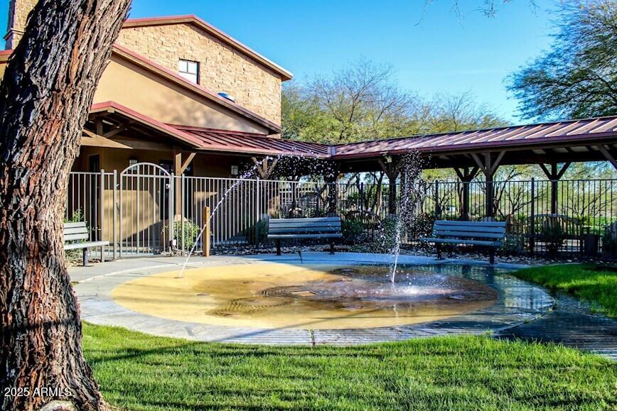 2425 W BRONCO BUTTE Trail 2017