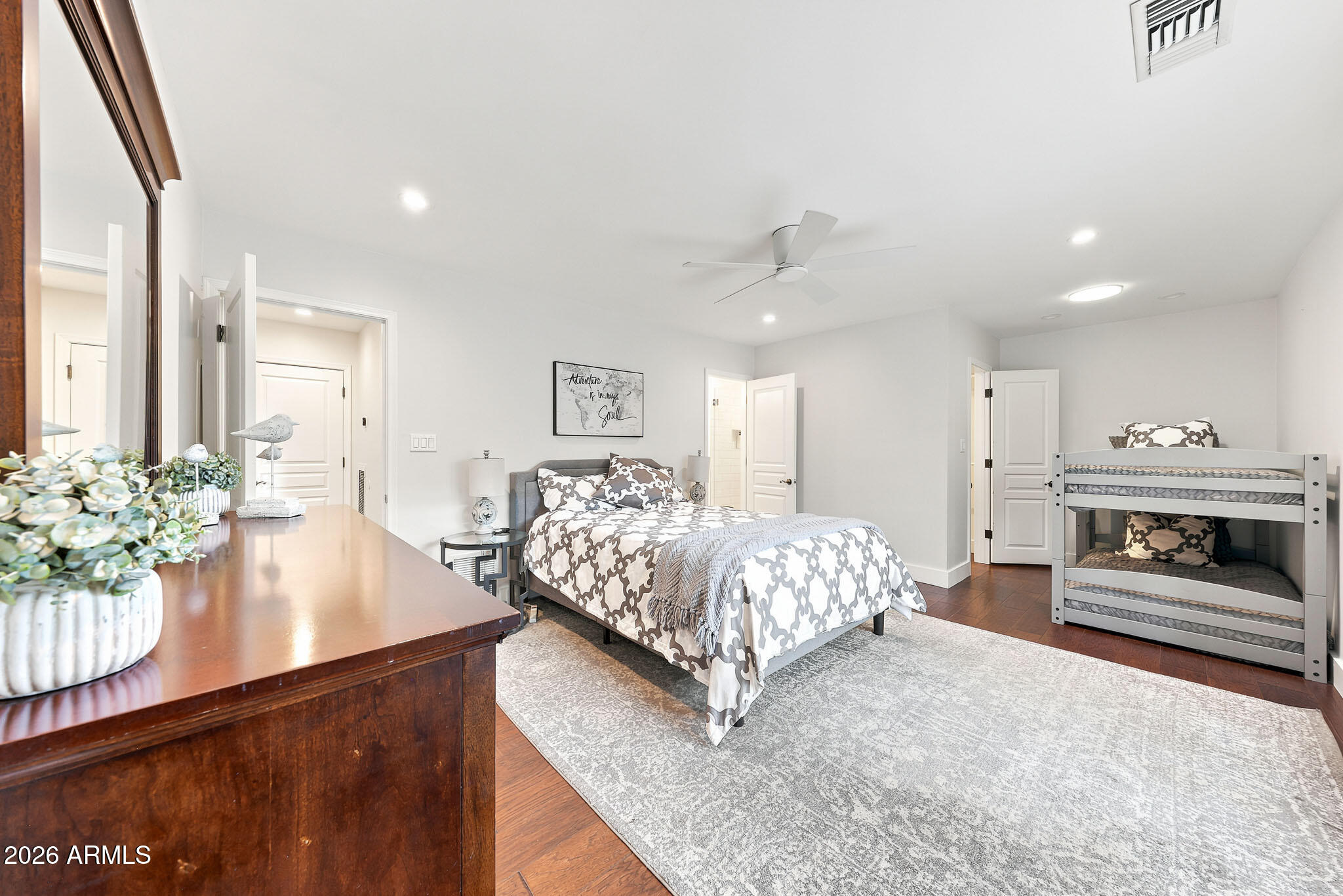 6333 N SCOTTSDALE Road Unit: 5