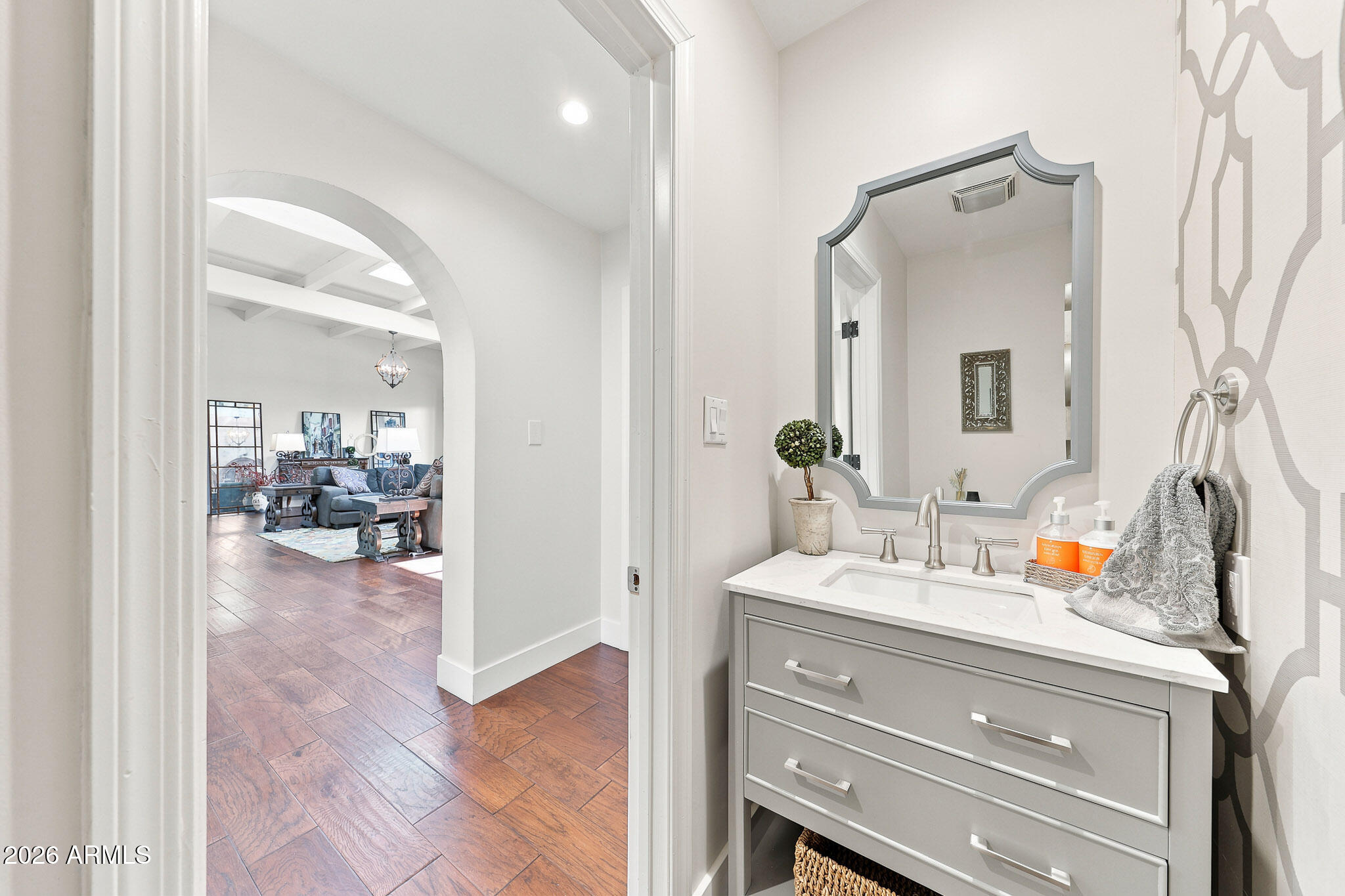 6333 N SCOTTSDALE Road Unit: 5