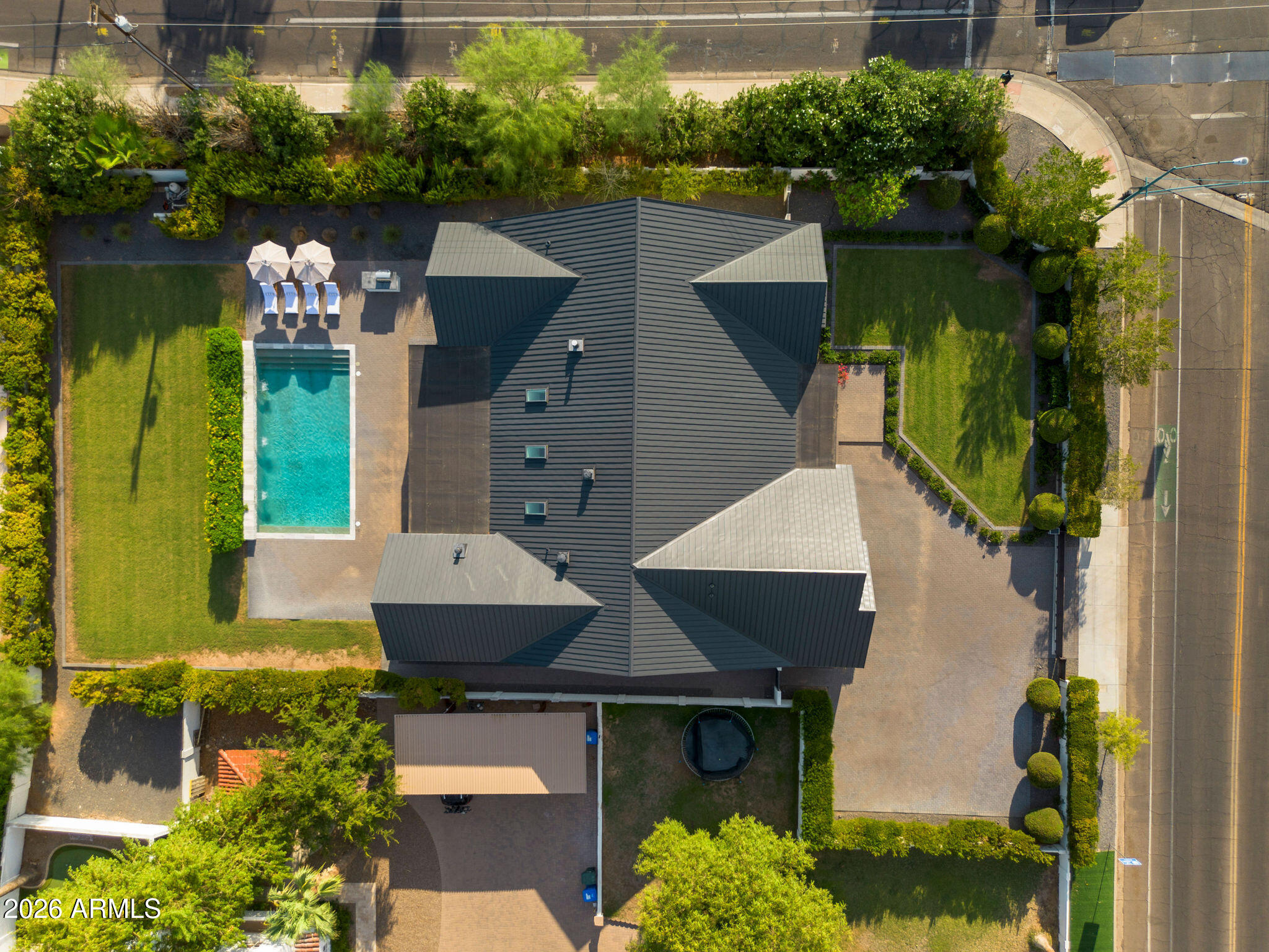 5605 E LAFAYETTE Boulevard