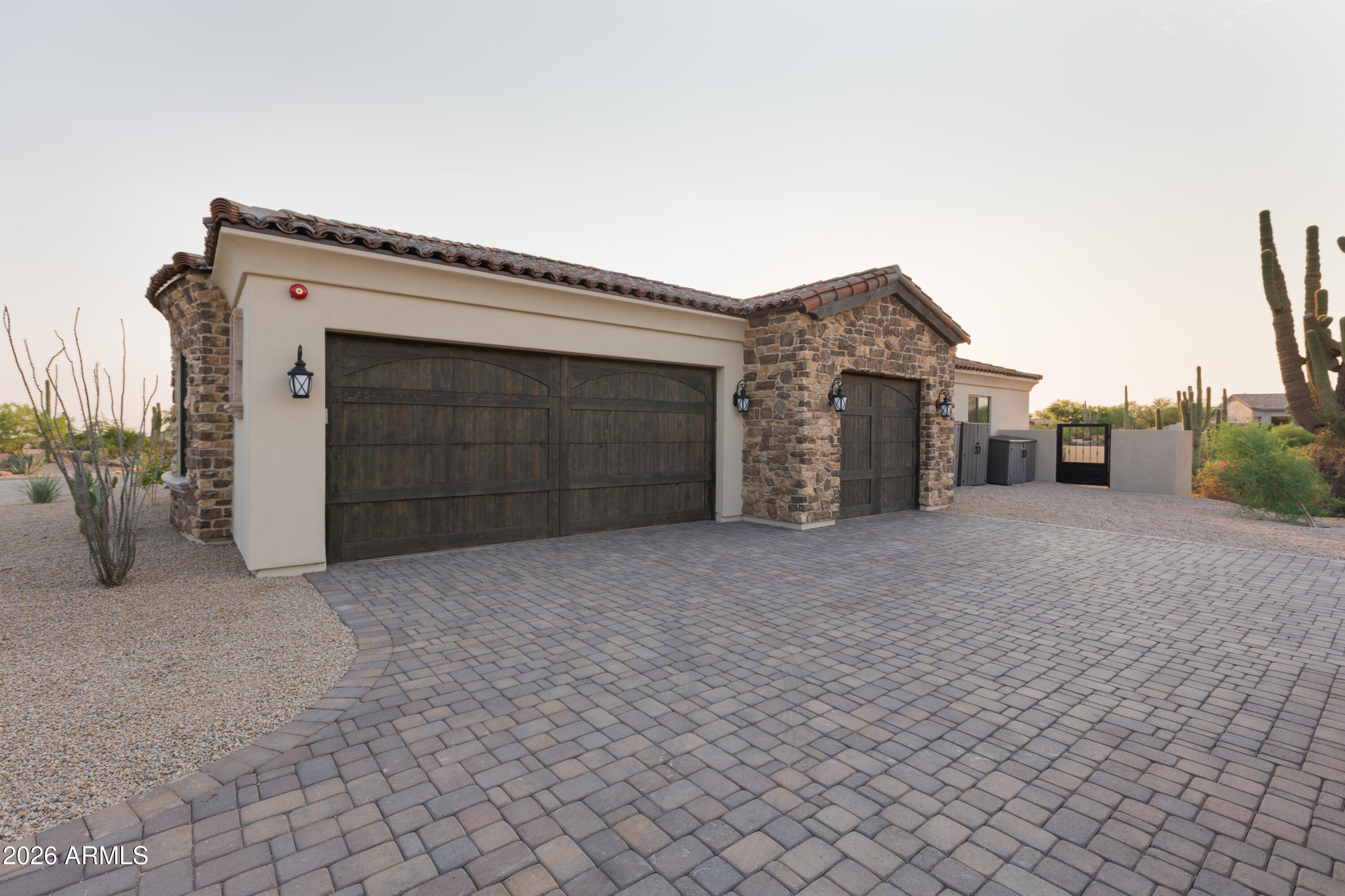 11346 E MONUMENT Drive