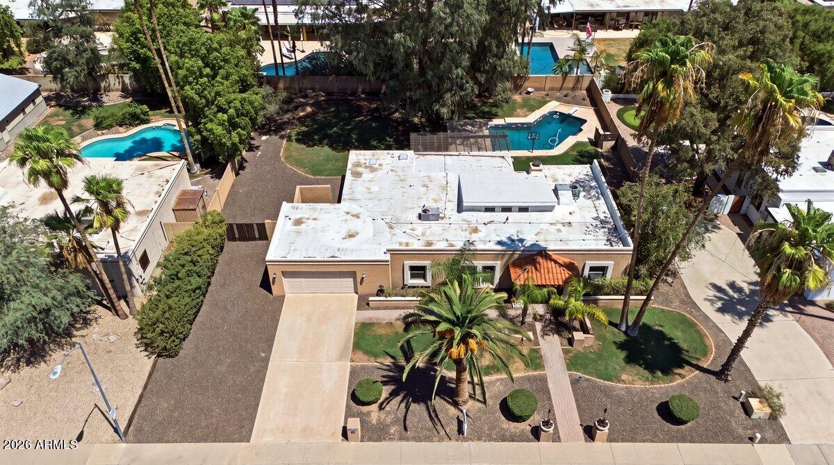 5912 E Emile Zola Avenue