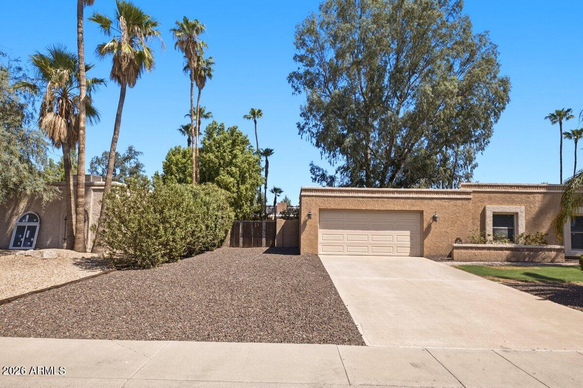 5912 E Emile Zola Avenue