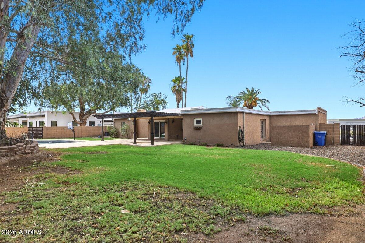 5912 E Emile Zola Avenue