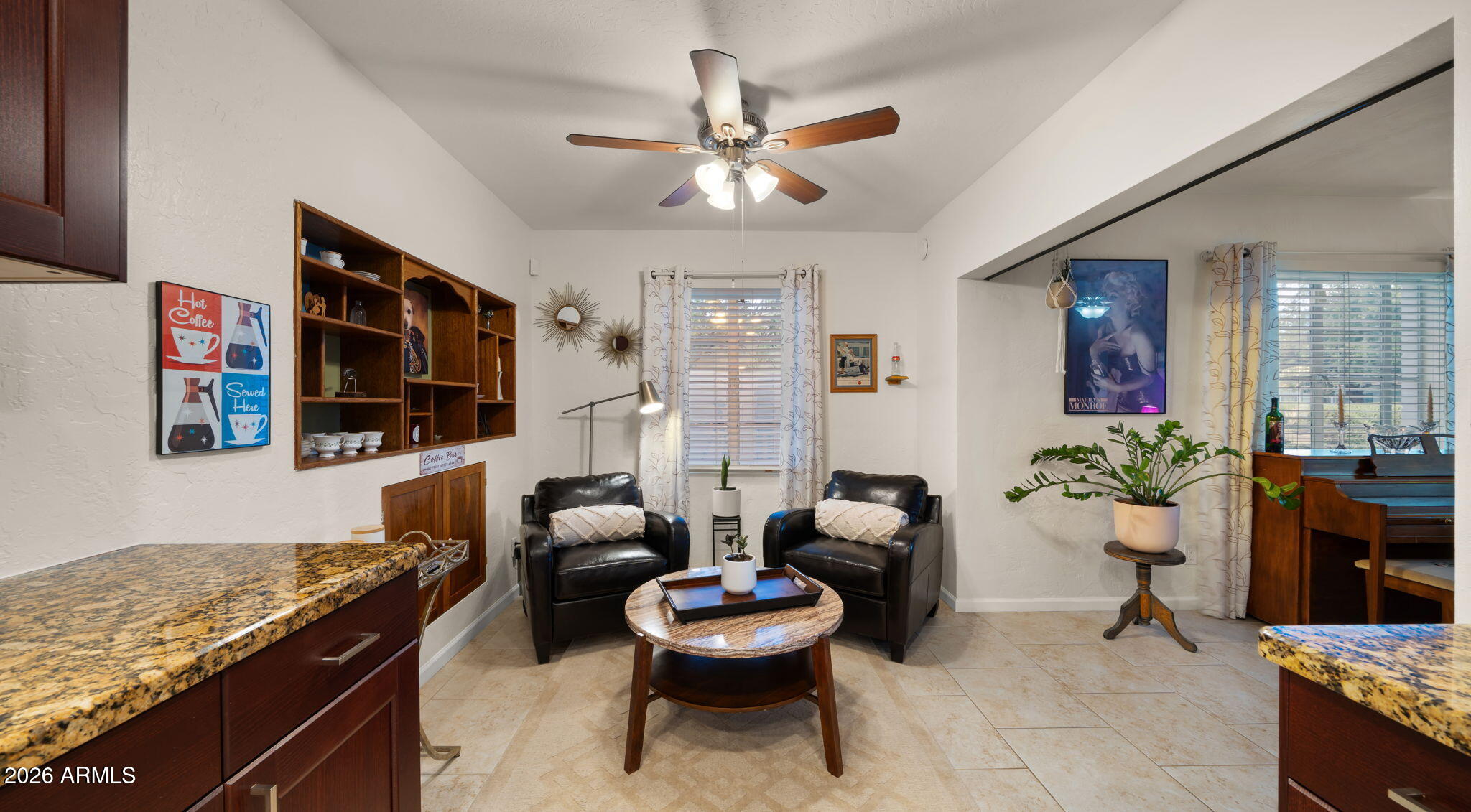 218 W ROMA Avenue
