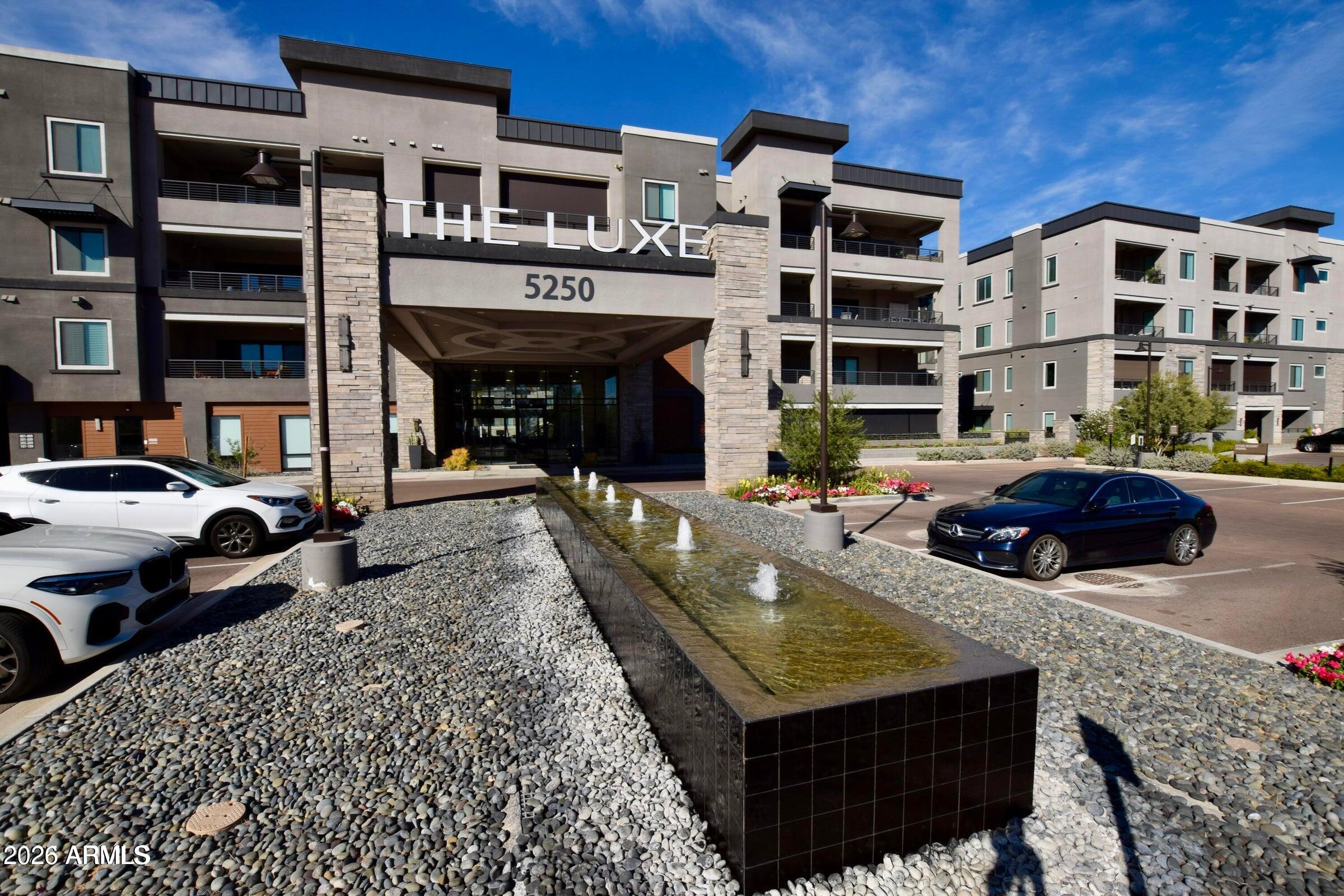 5250 E DEER VALLEY Drive 156