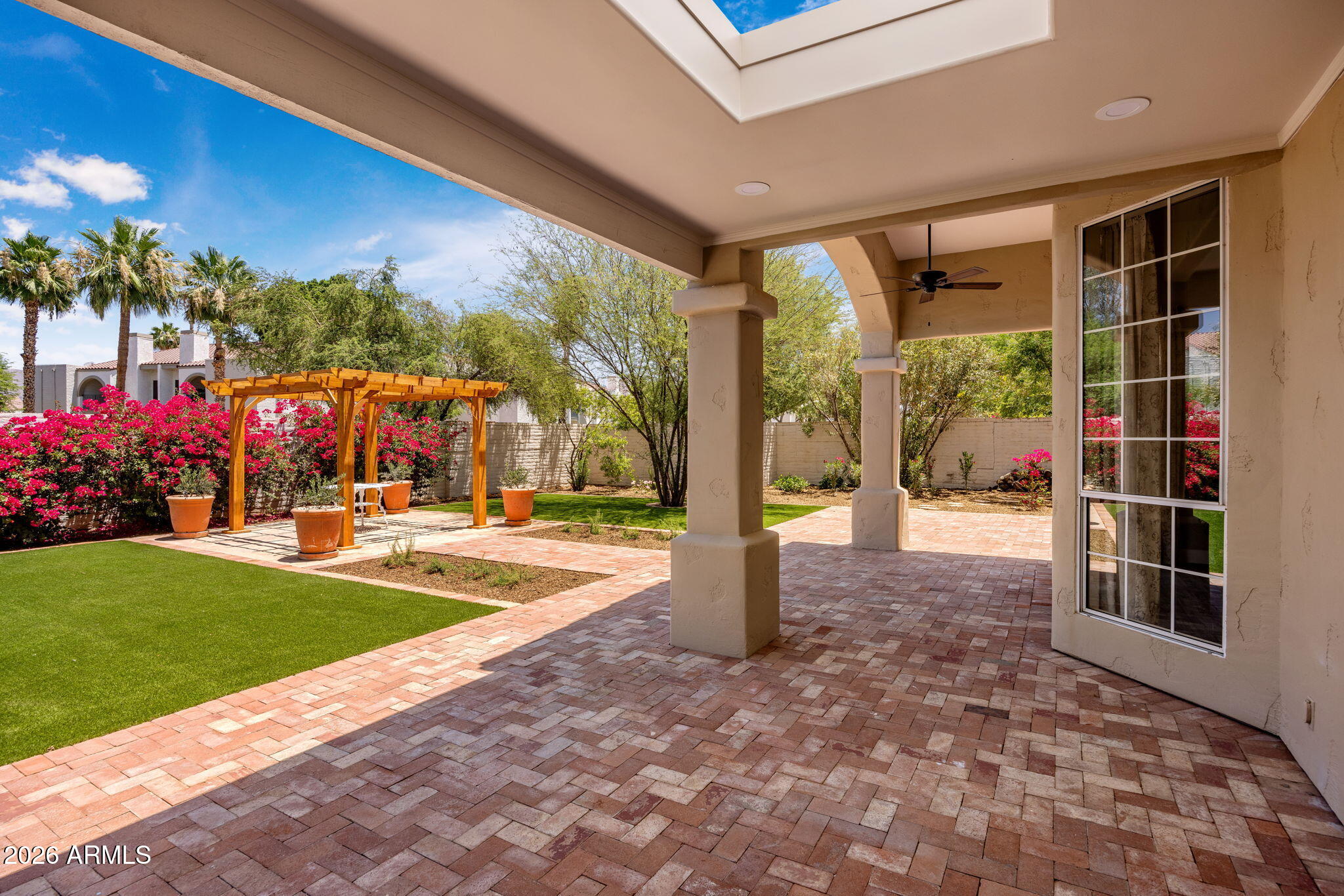 10150 E SAN SALVADOR Drive