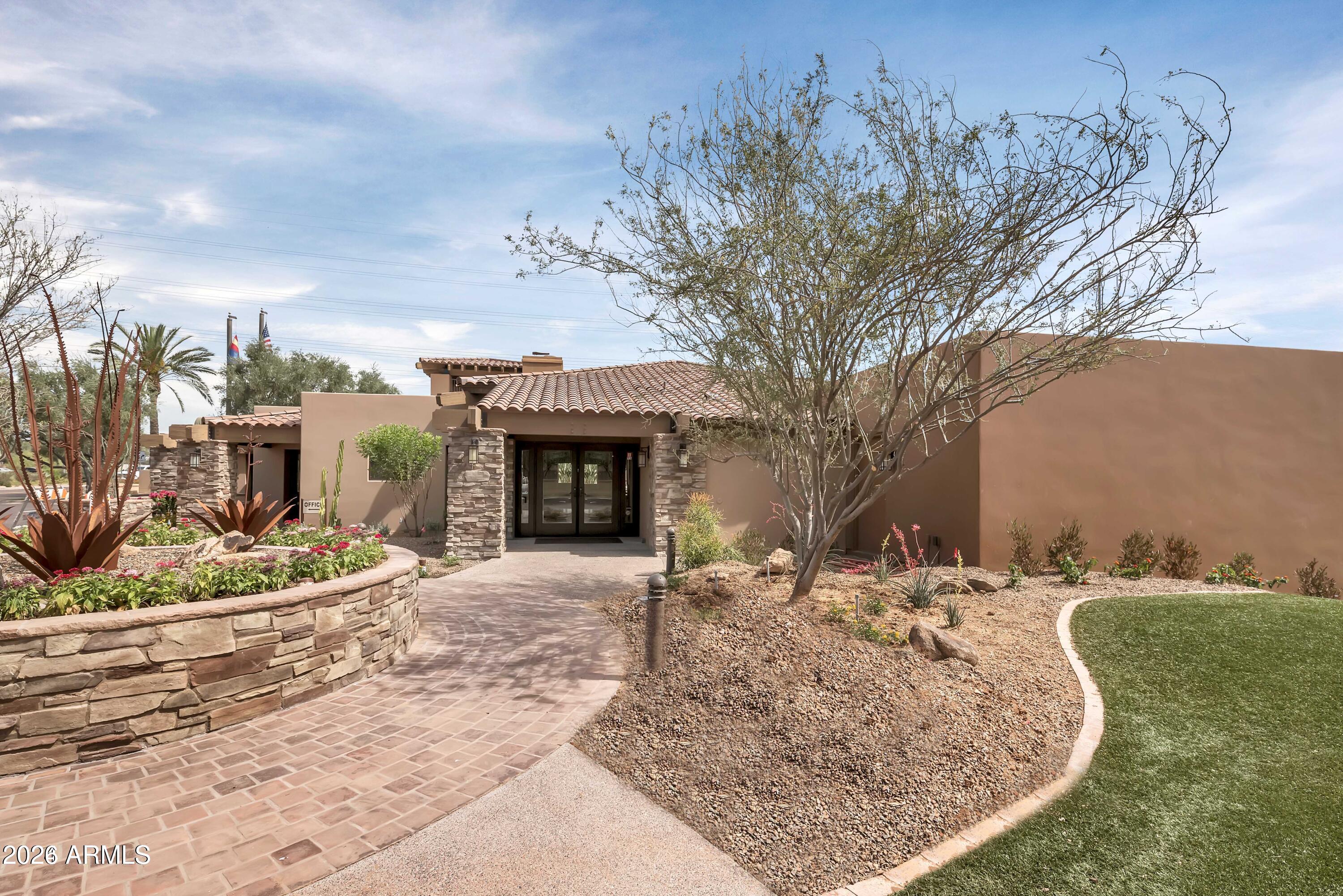 10150 E SAN SALVADOR Drive