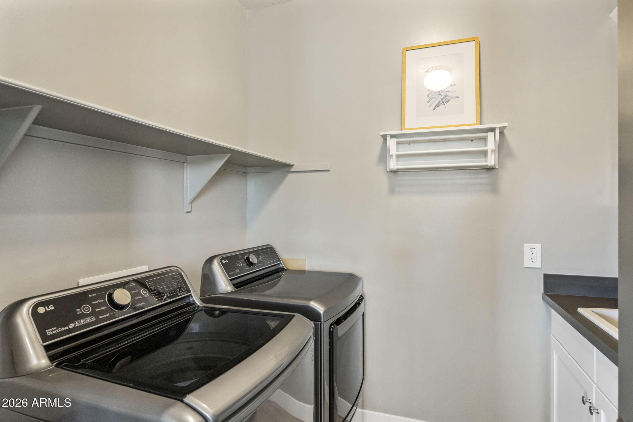 2323 W DUANE Lane