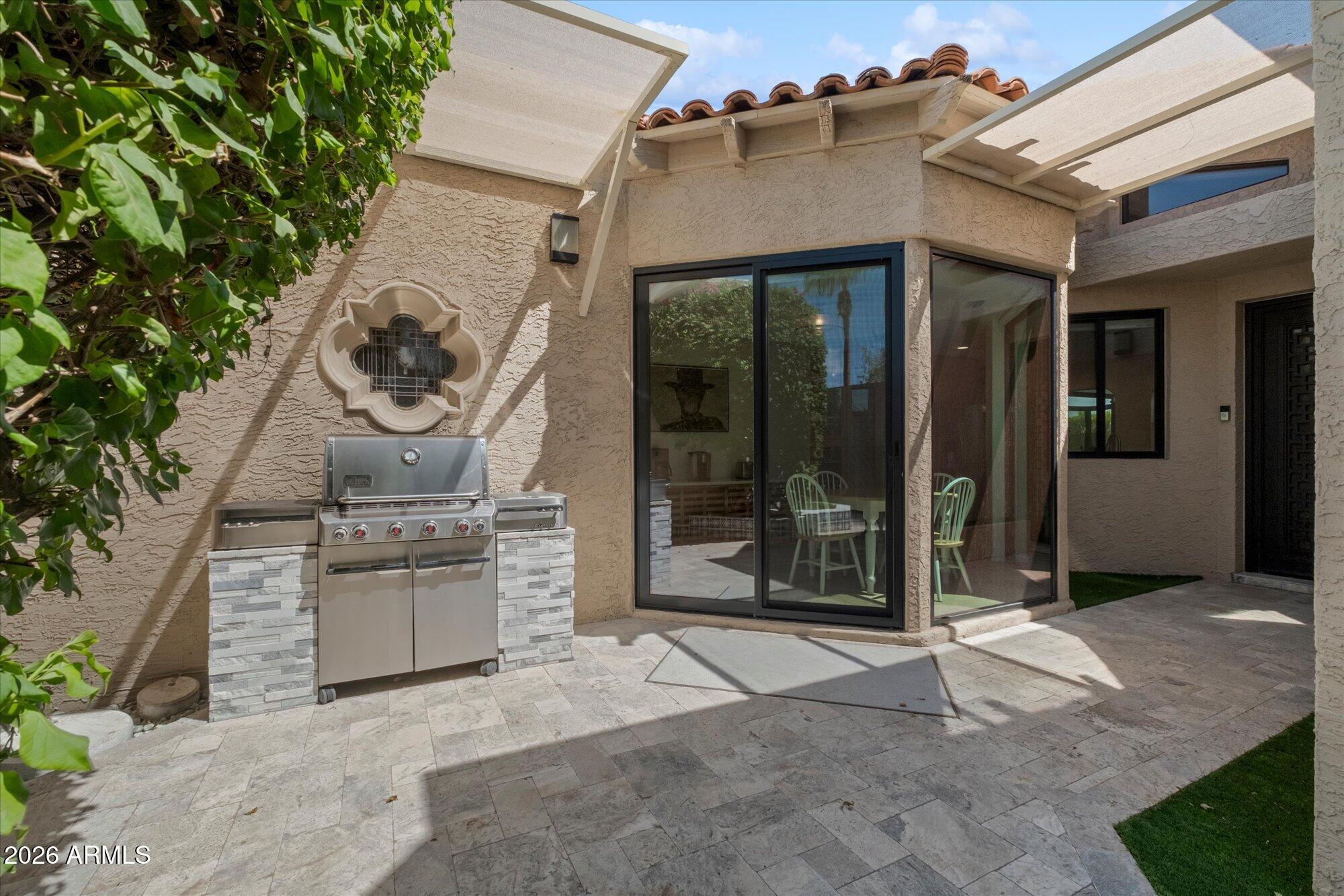 8401 N 84TH Place