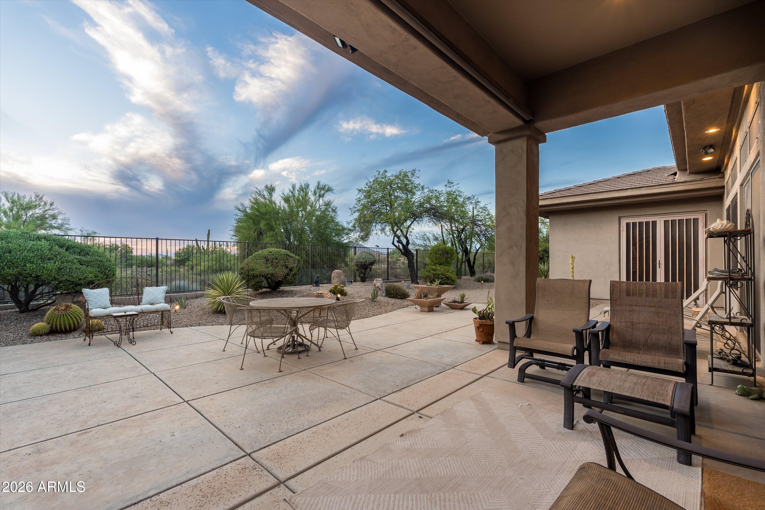 7386 E BRISA Drive