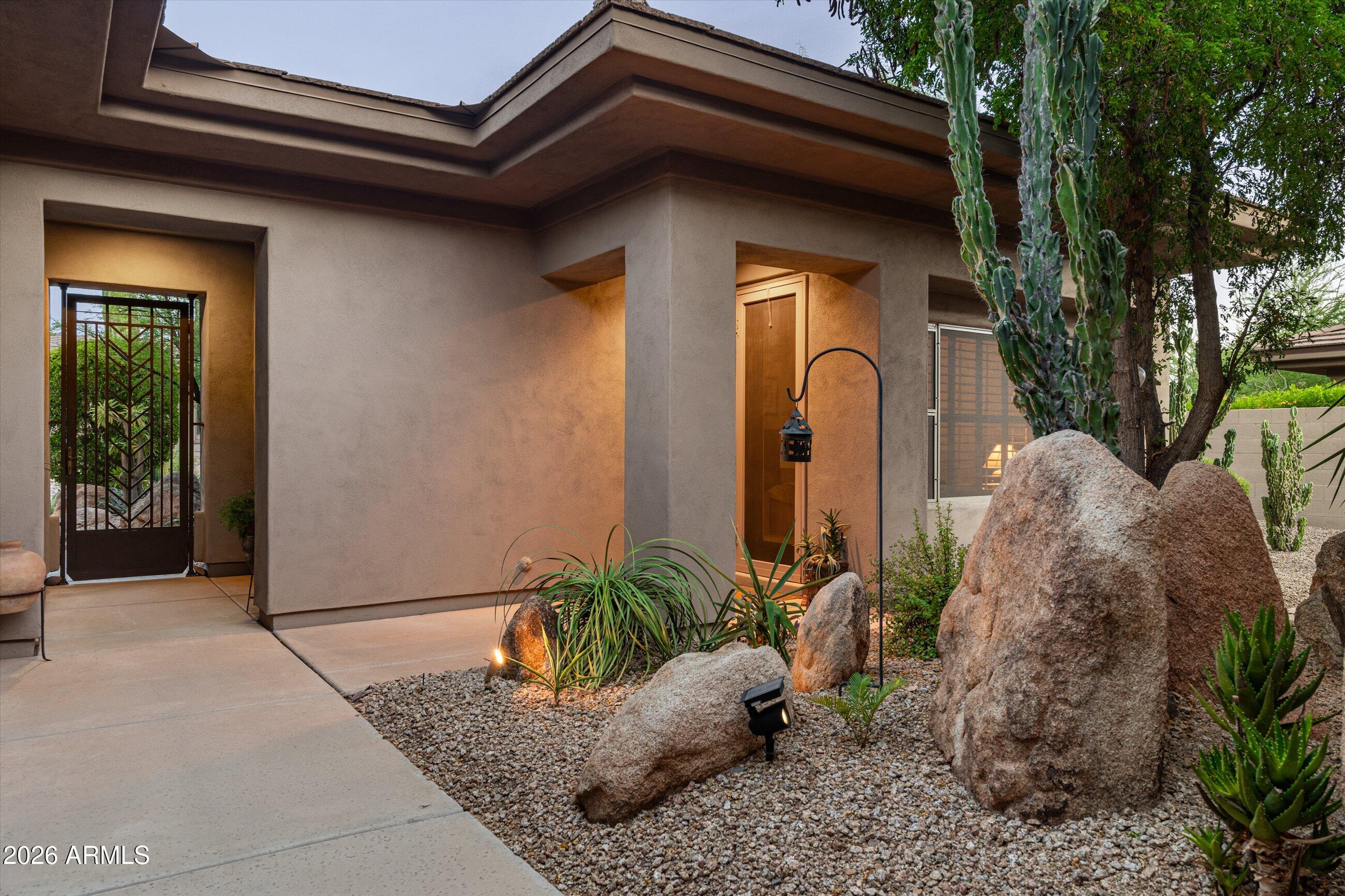 7386 E BRISA Drive
