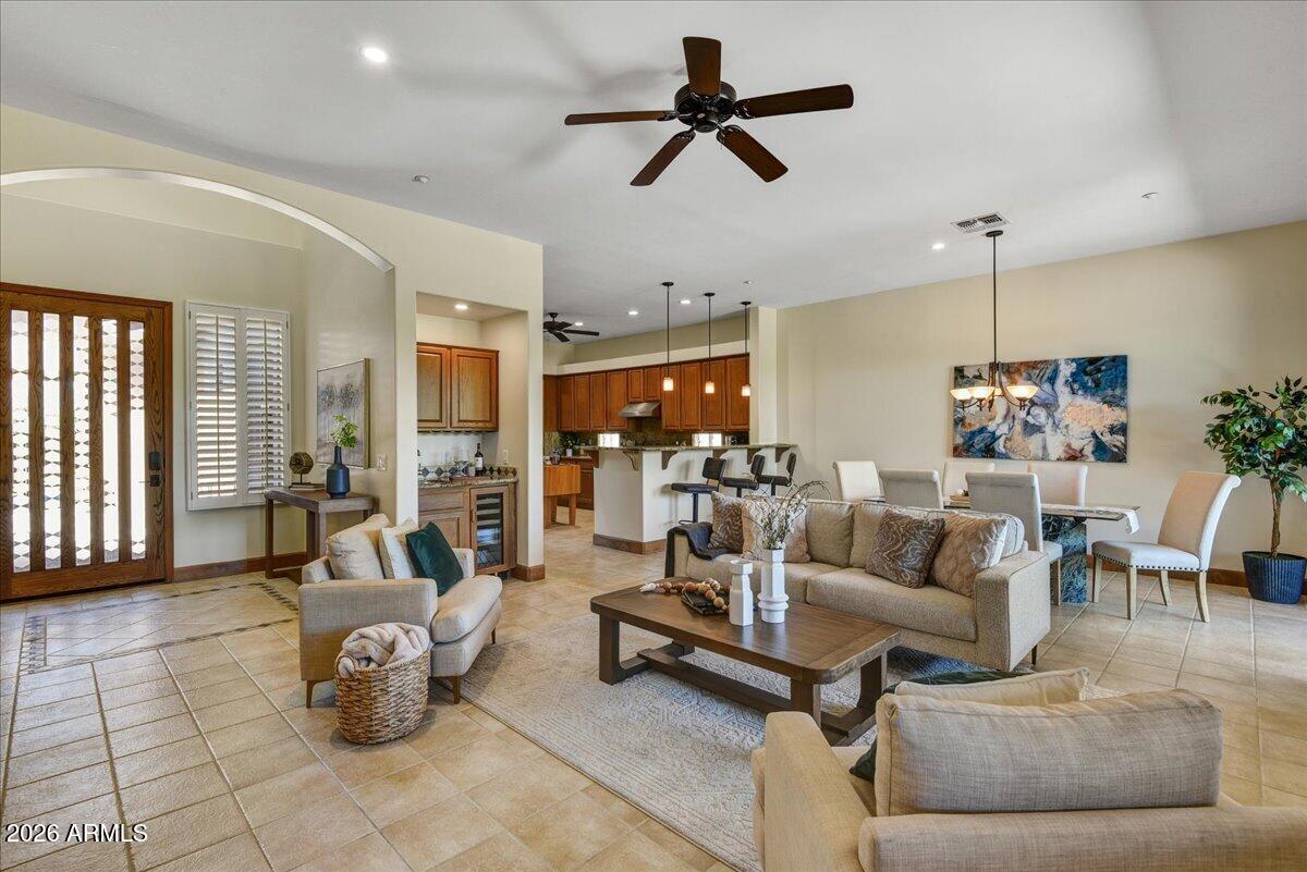 7347 E EVENING GLOW Drive