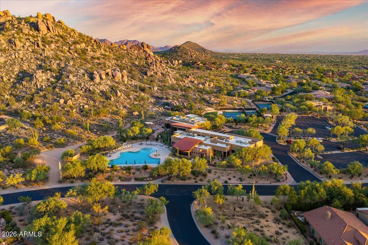 7347 E EVENING GLOW Drive