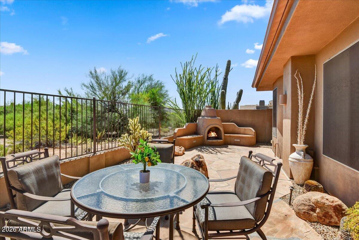 7347 E EVENING GLOW Drive