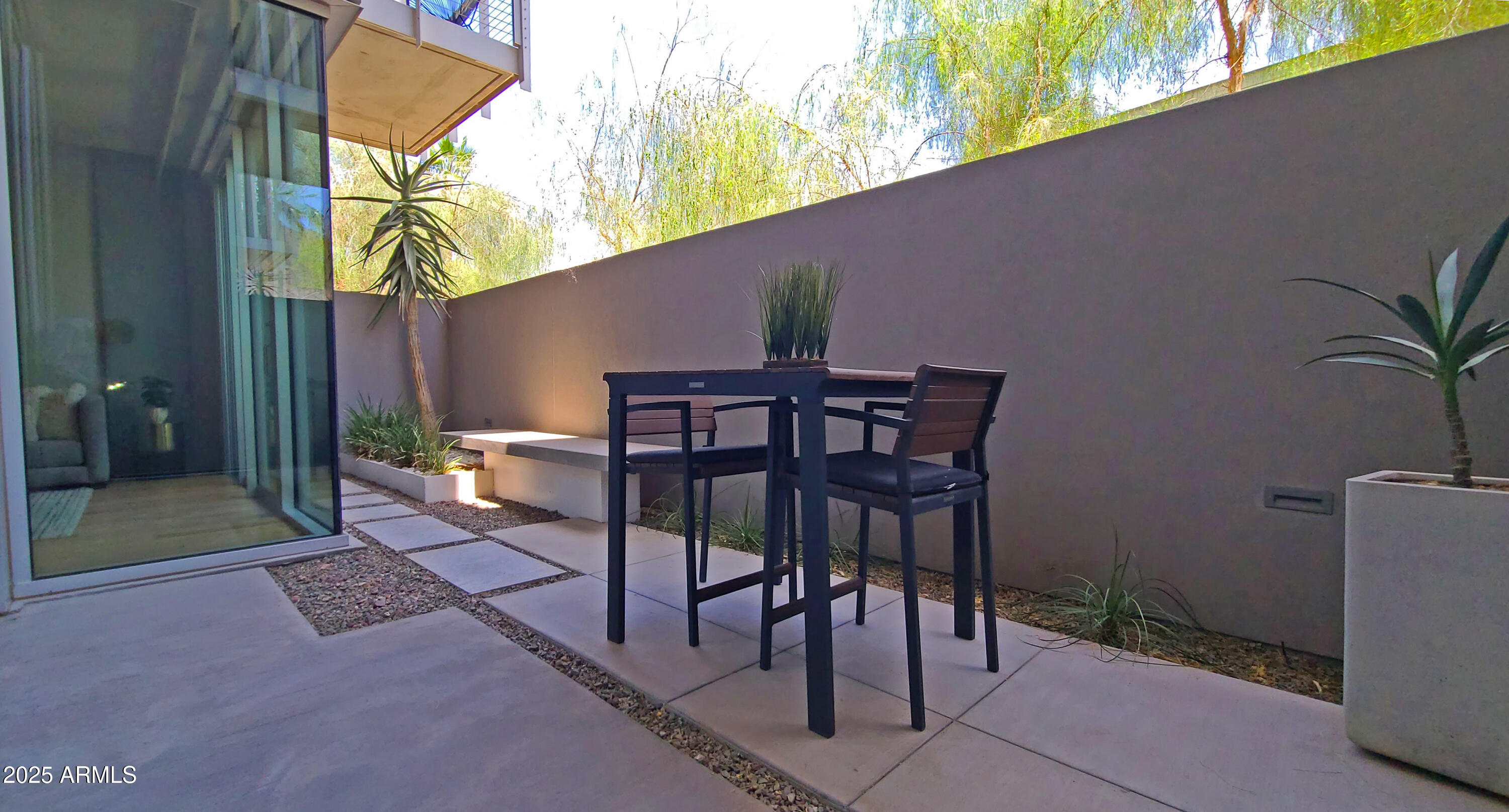 5455 E LINCOLN Drive 1004