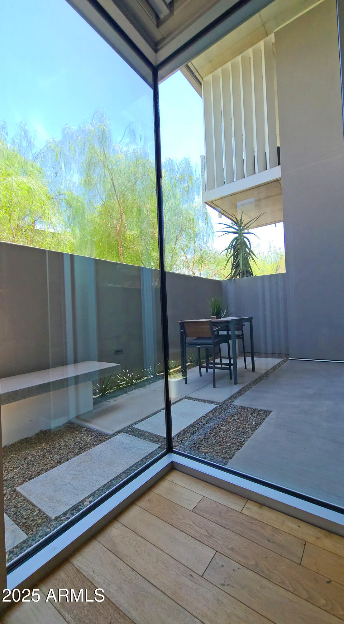 5455 E LINCOLN Drive 1004