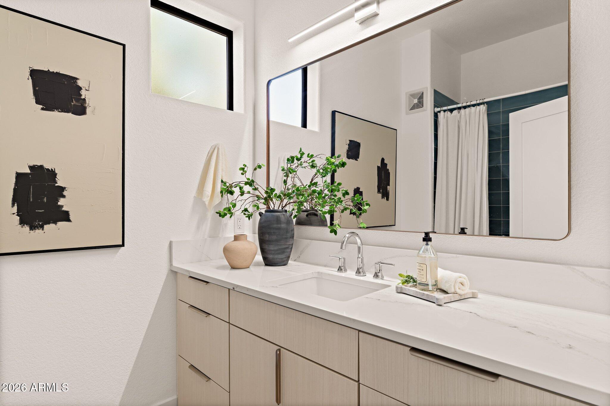 7027 N SCOTTSDALE Road Unit: 233