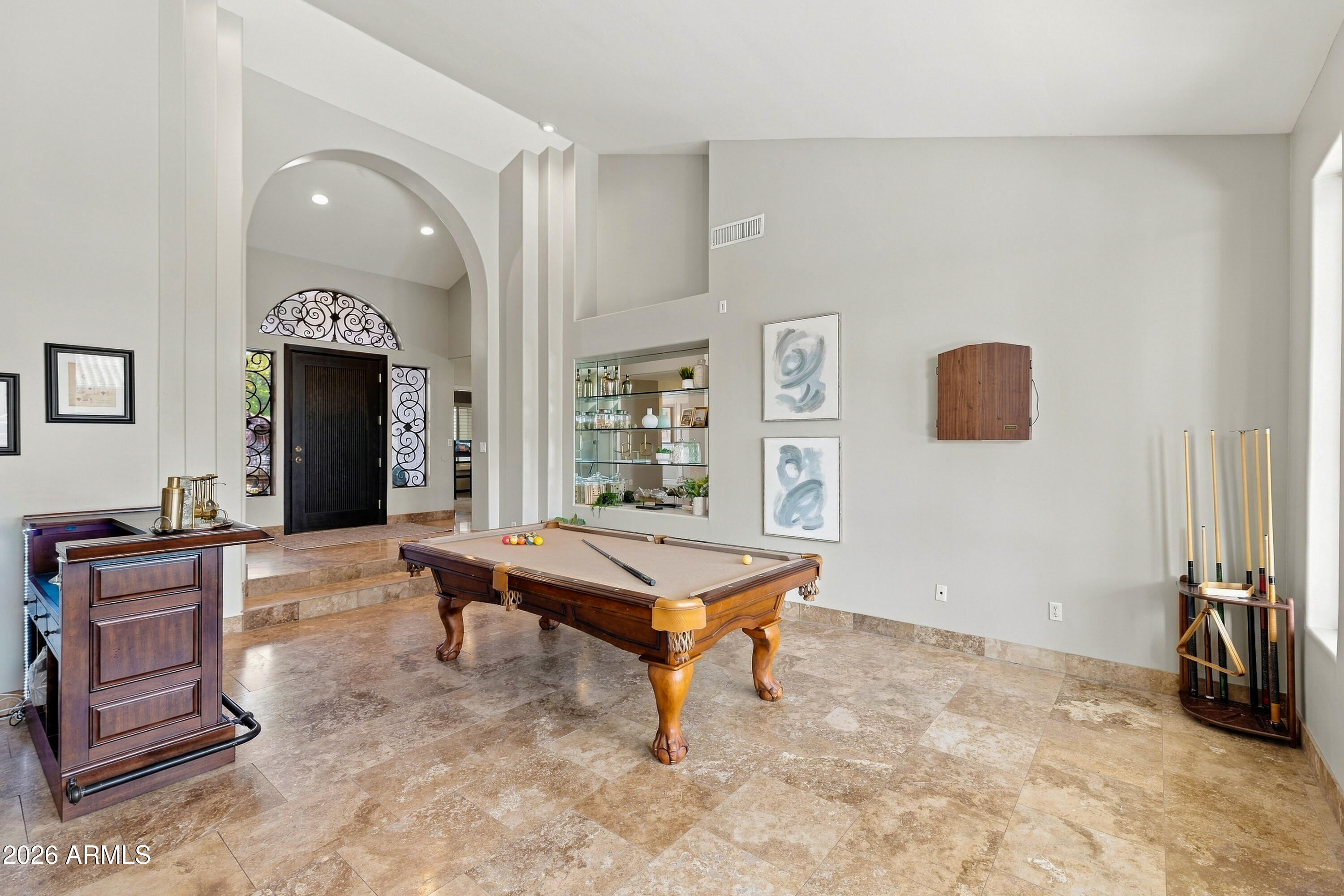 1707 E Menlo Street