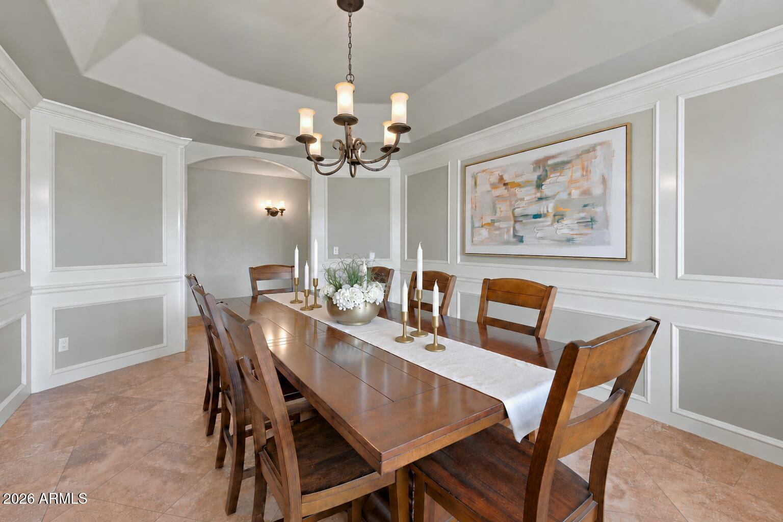 1707 E Menlo Street