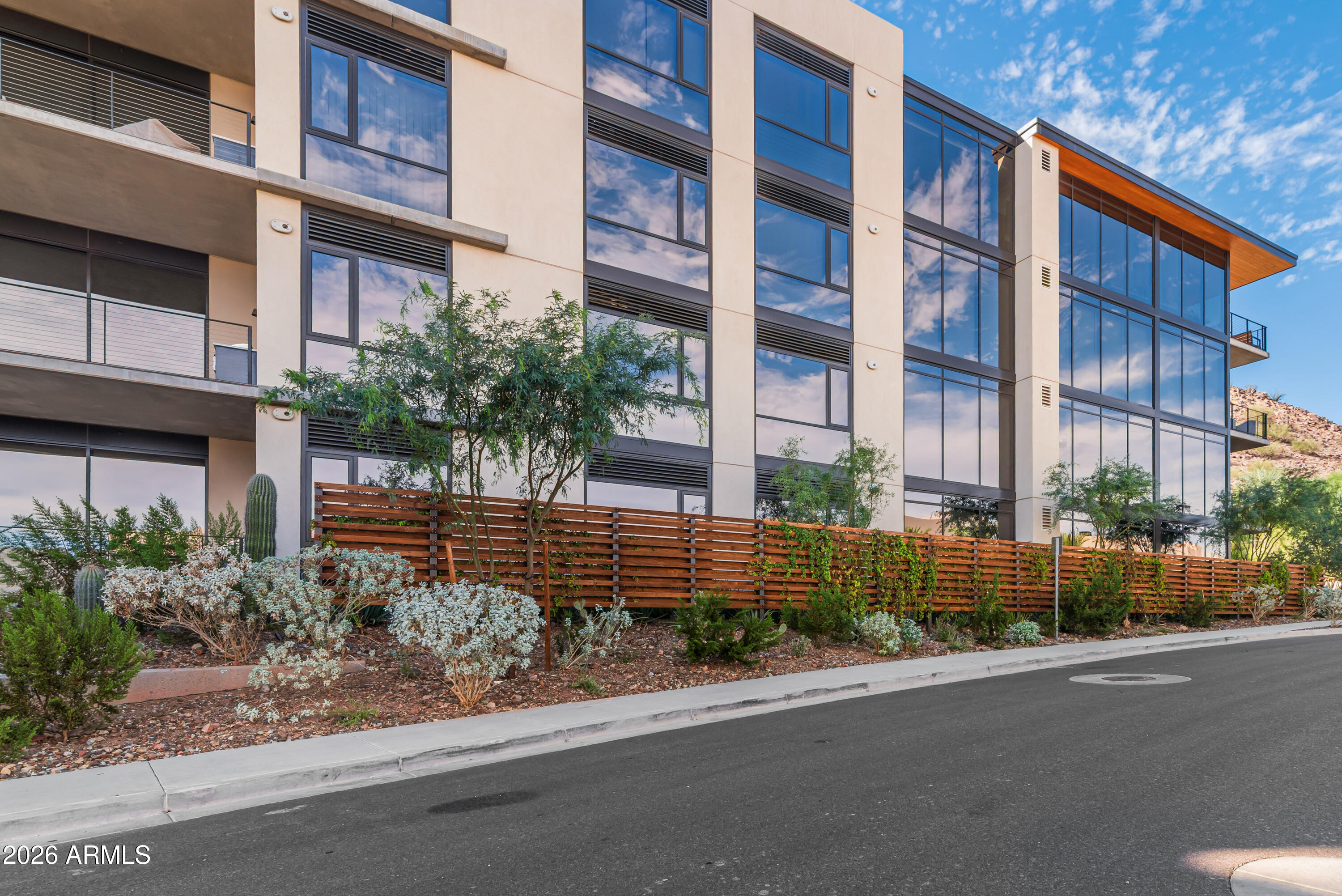 5000 N CAMELBACK RIDGE Drive 108