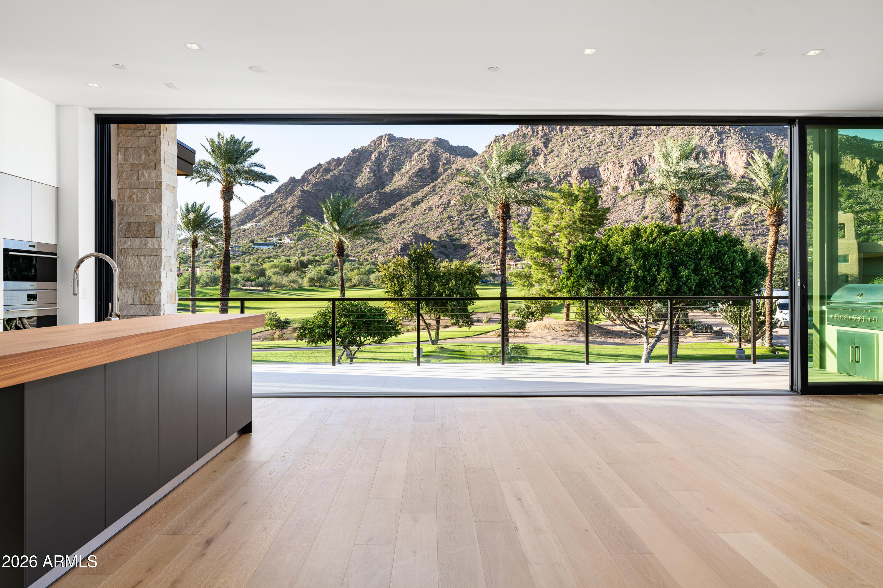 4575 N PHOENICIAN Boulevard 4