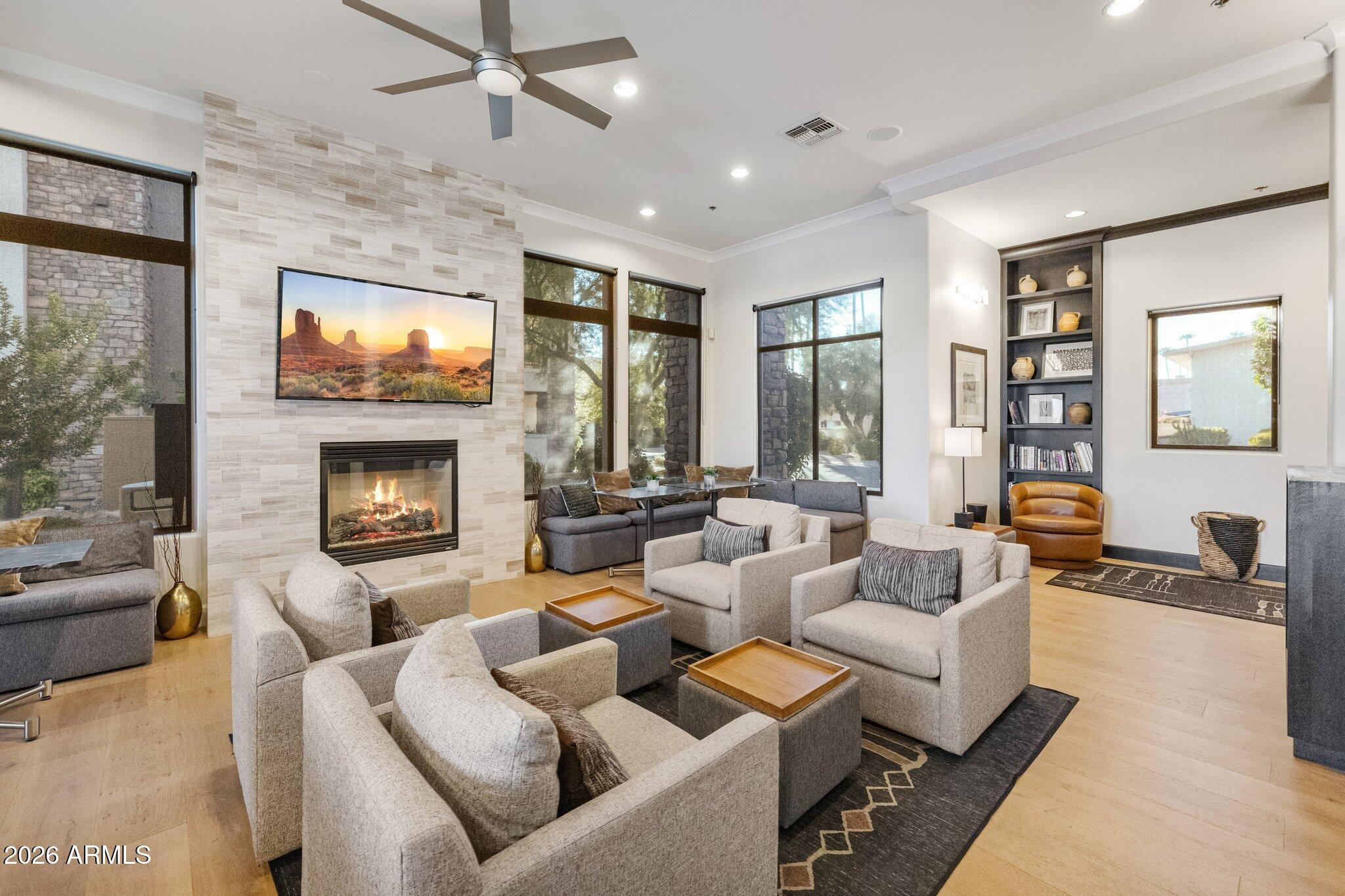 4803 N WOODMERE FAIRWAY 1005