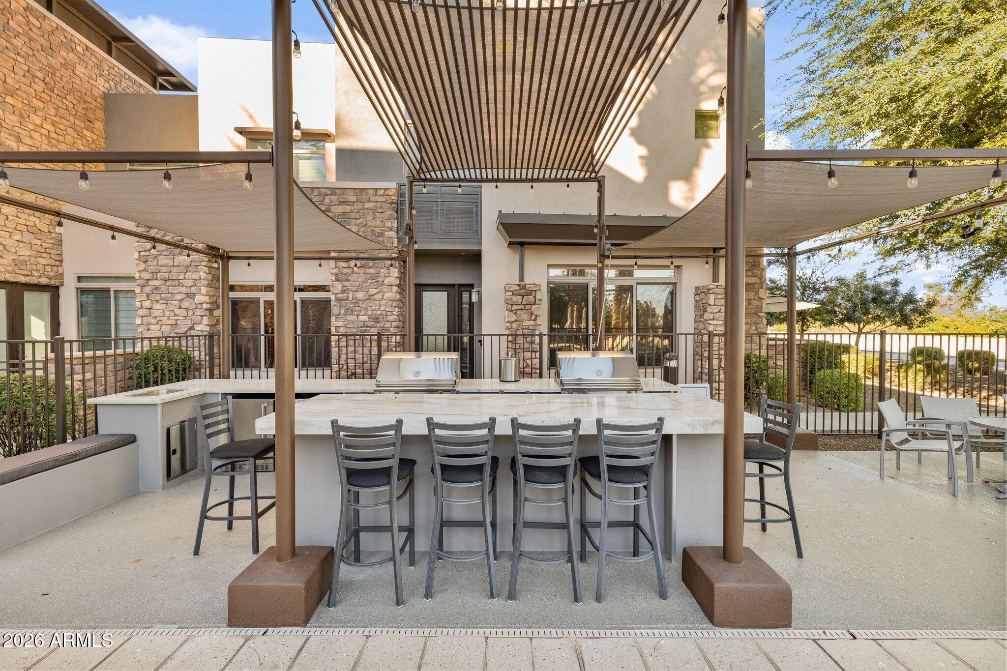 4803 N WOODMERE FAIRWAY 1005