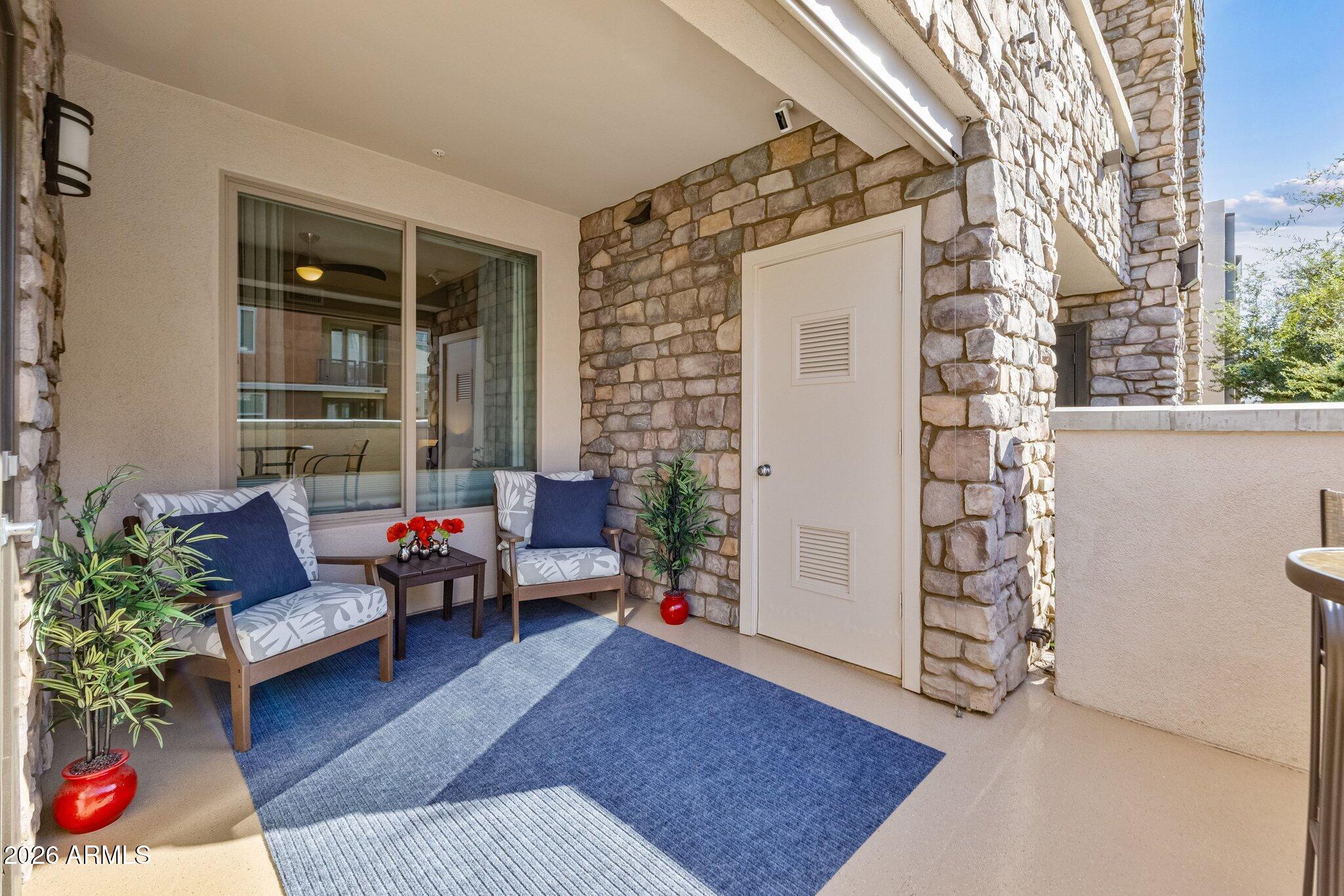 4803 N WOODMERE FAIRWAY 1005