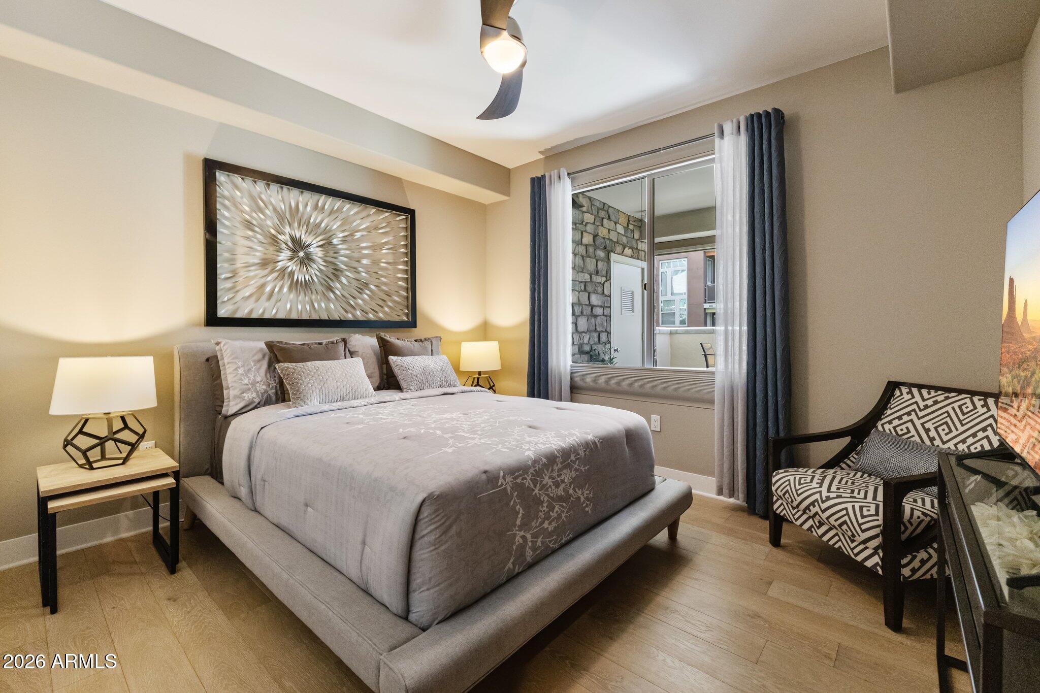 4803 N WOODMERE FAIRWAY 1005